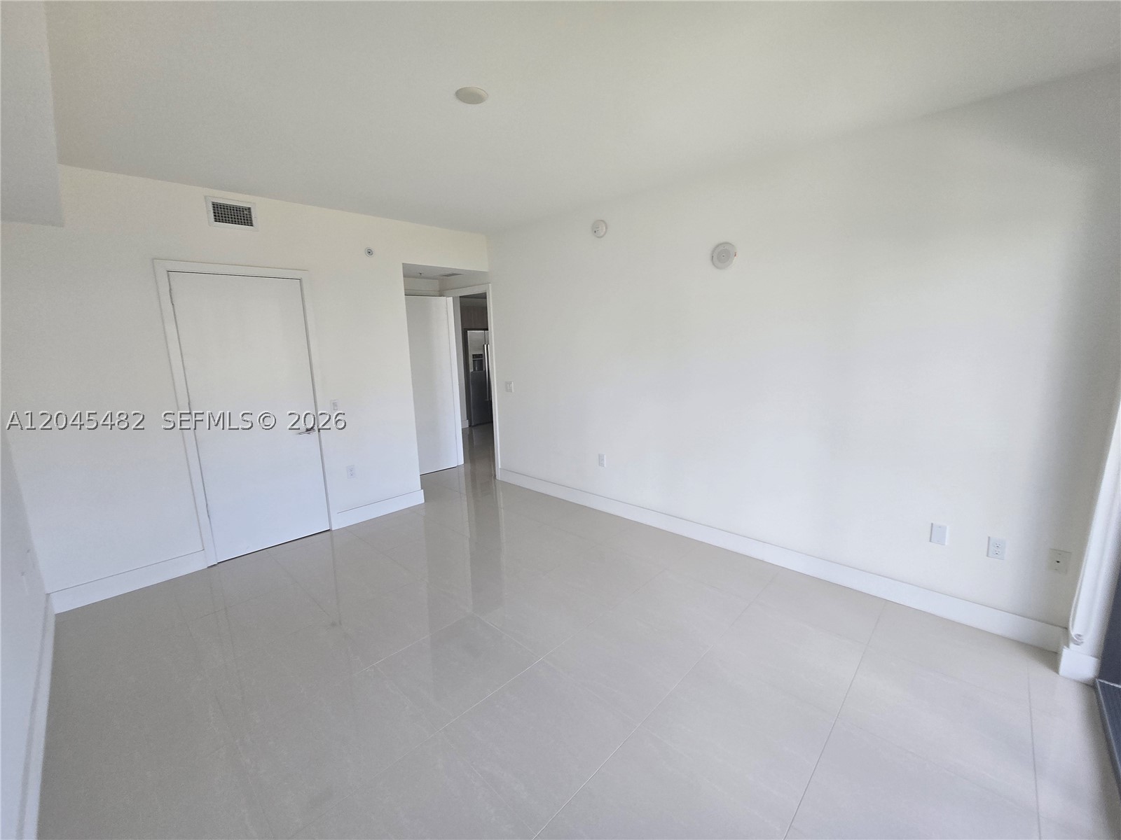 image Cassa Brickell12