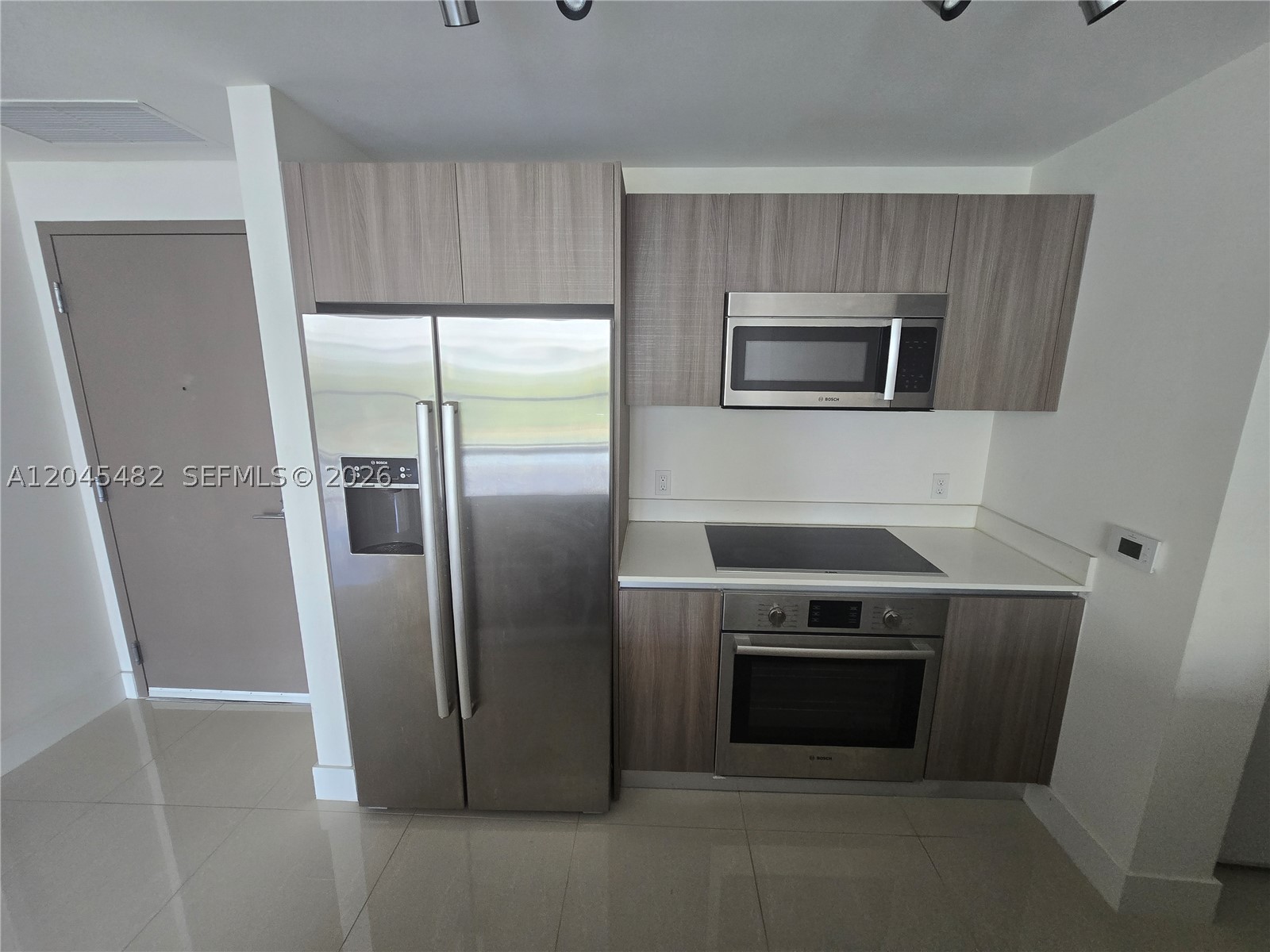 image Cassa Brickell1