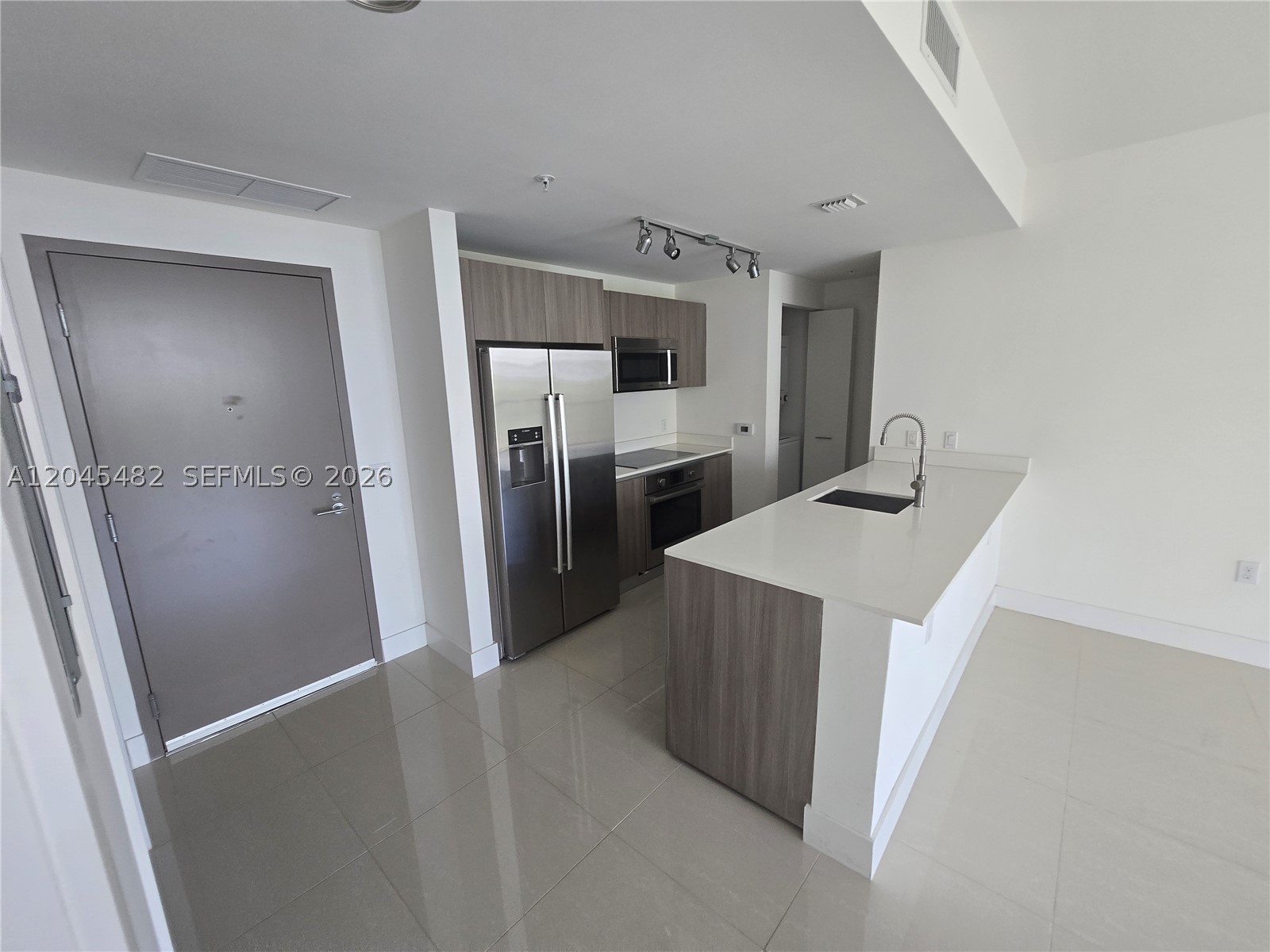 image Cassa Brickell4