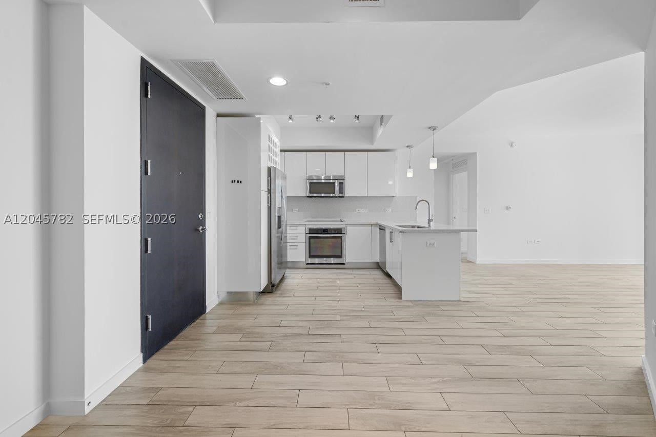 image Nine at Mary Brickell Village2