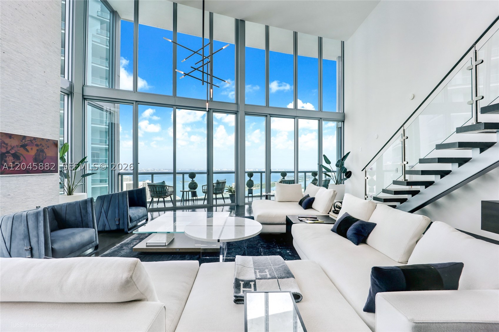 888 Biscayne Blvd #5112
