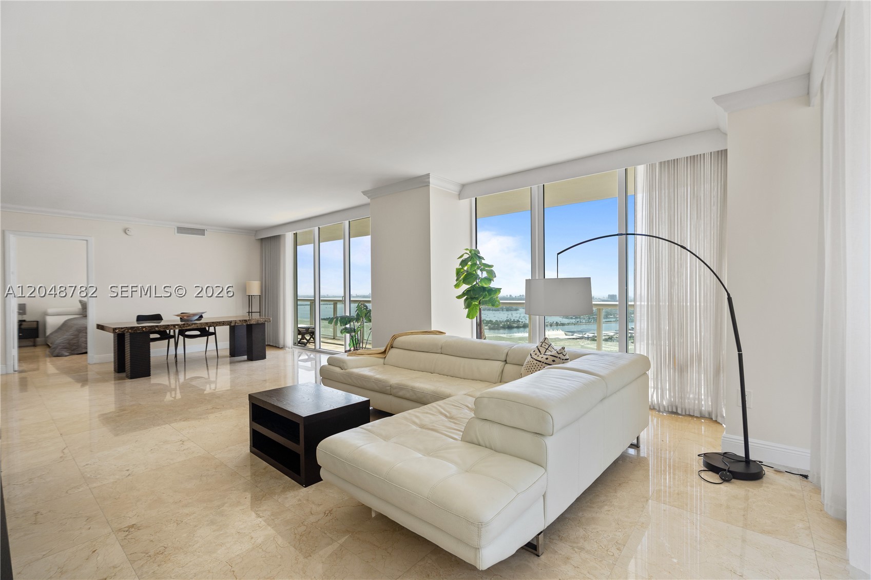 image 50 Biscayne33