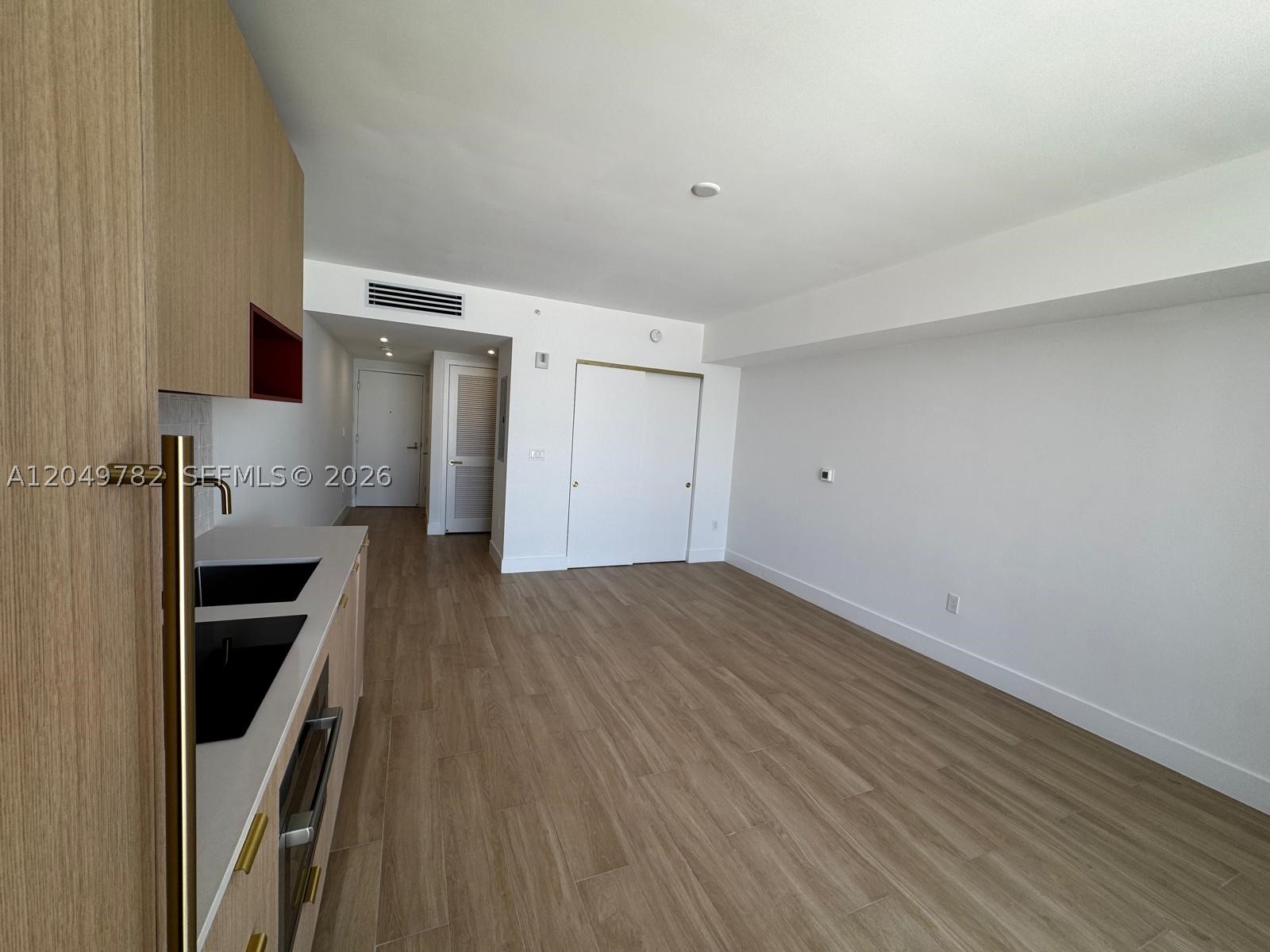 image The Standard Residences Midtown Miami9