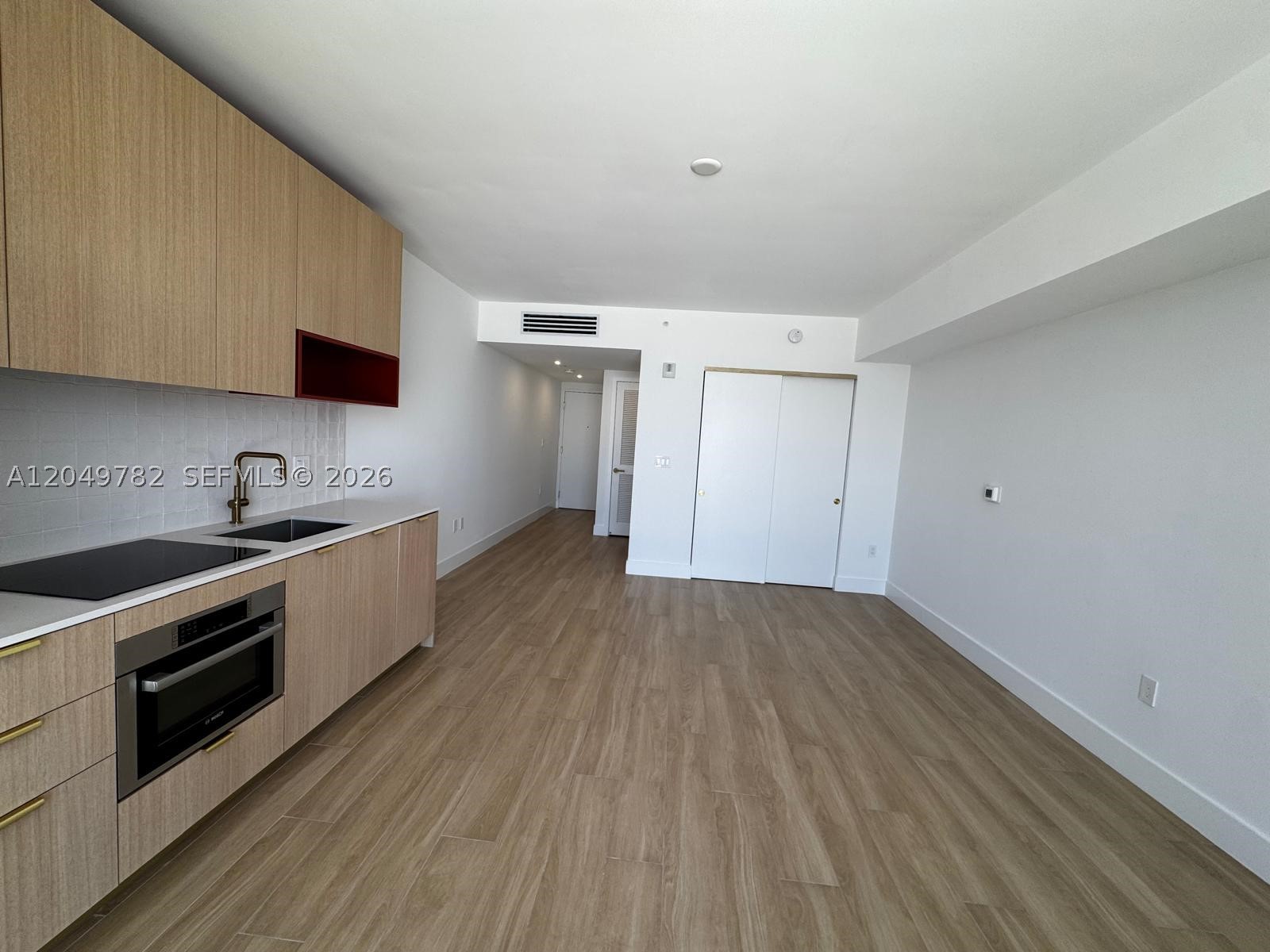 image The Standard Residences Midtown Miami10