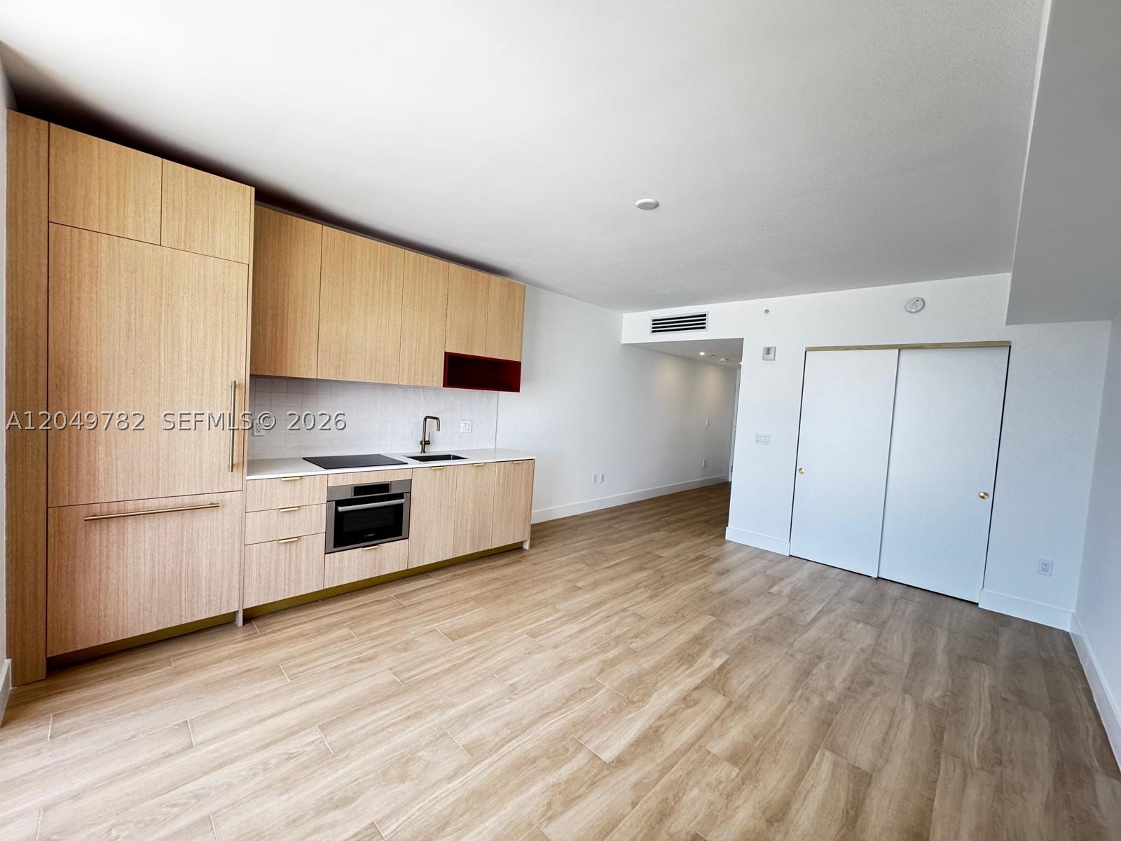image The Standard Residences Midtown Miami15