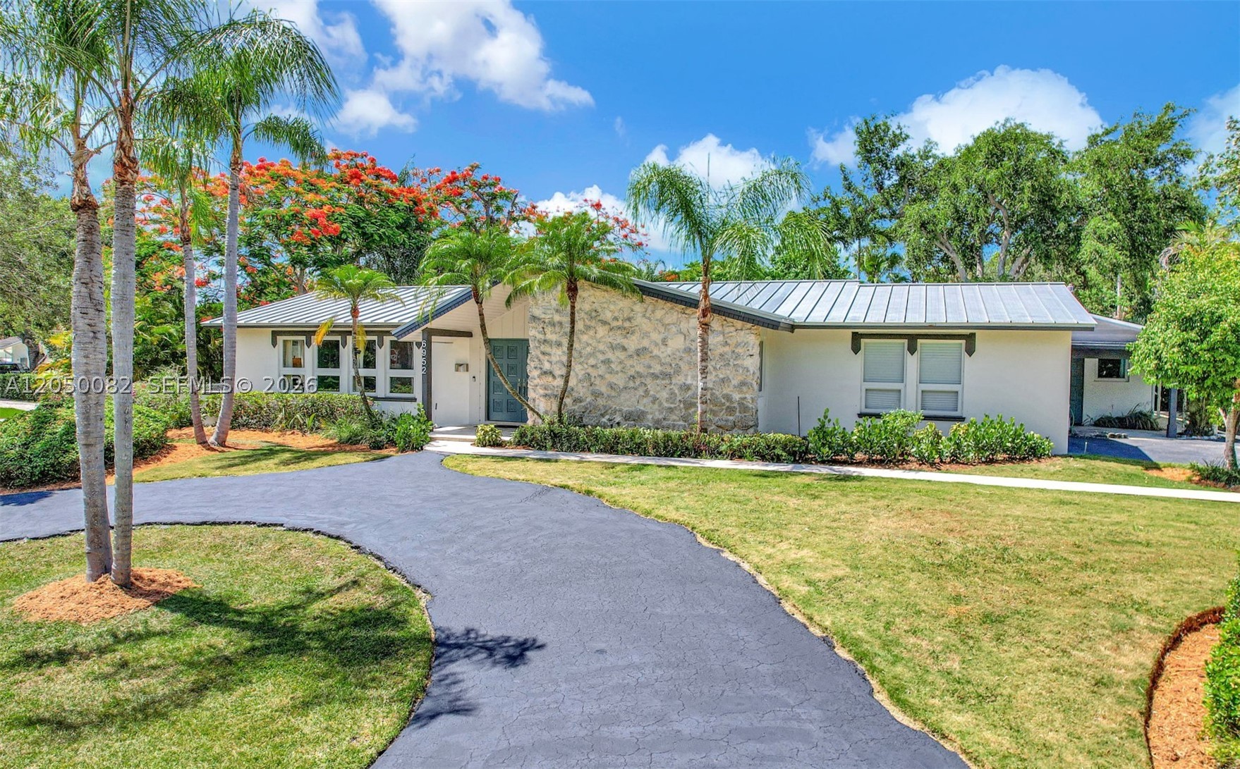 6952 SW 149th Ter