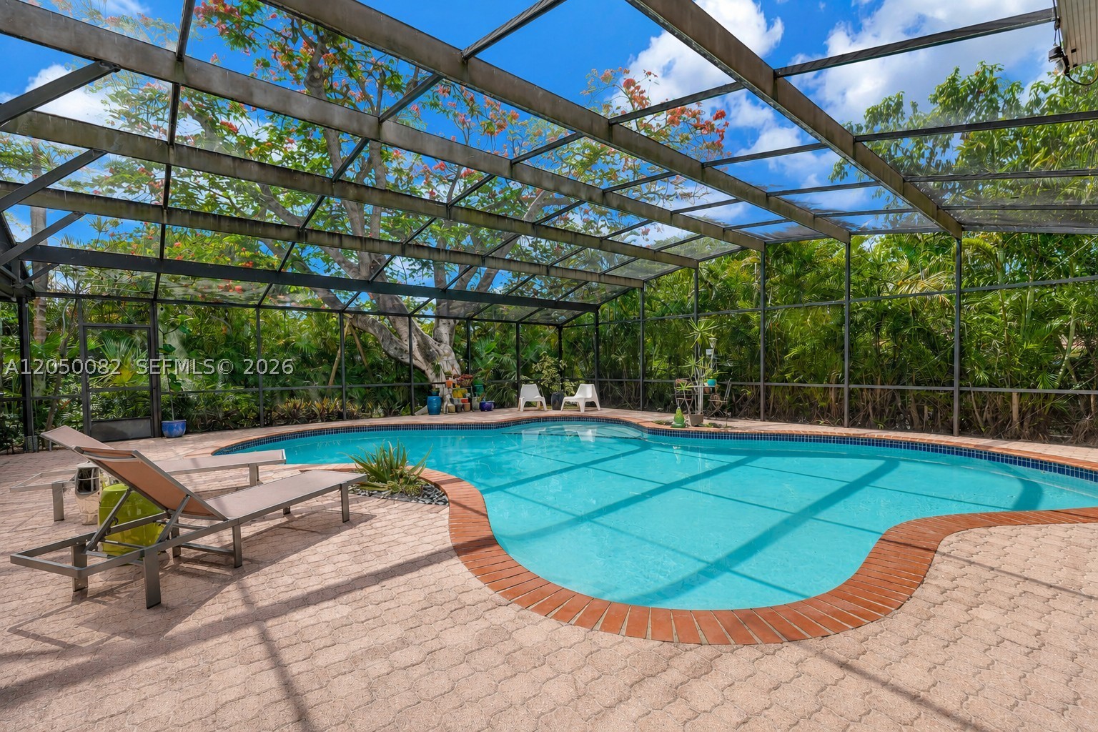 6952 SW 149th Ter Palmetto Bay, FL 33158