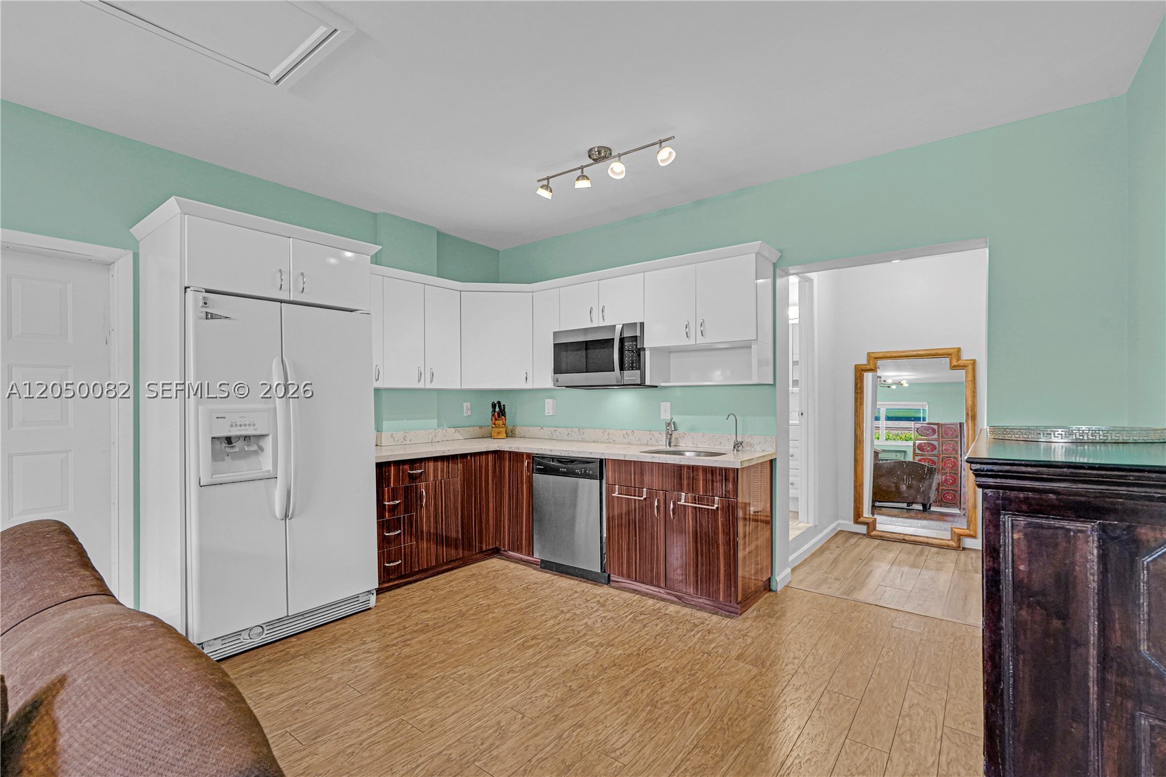 6952 SW 149th Ter Palmetto Bay, FL 33158