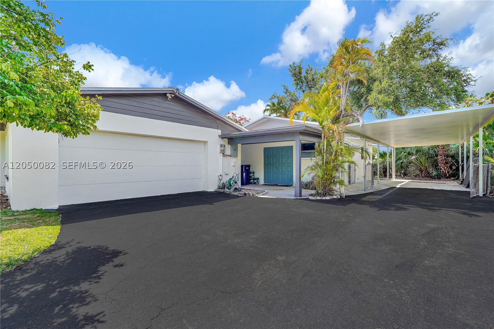 6952 SW 149th Ter Palmetto Bay, FL 33158