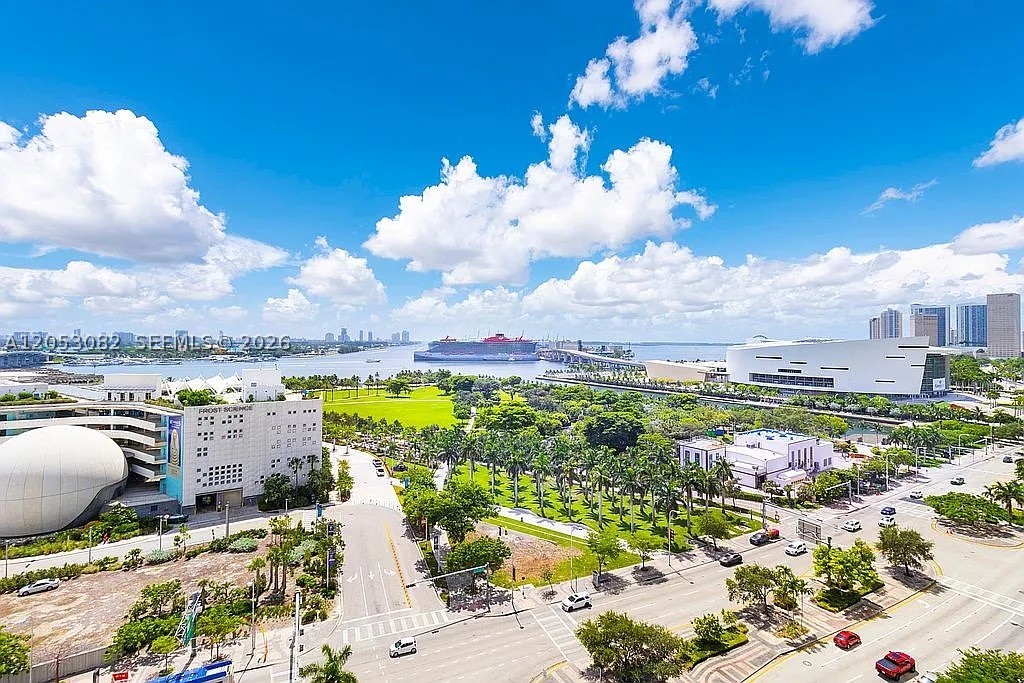 image Marquis Residences9