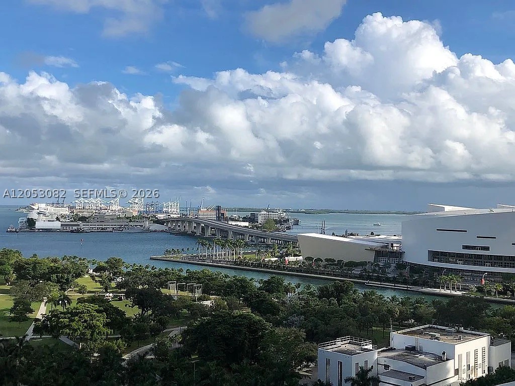 image Marquis Residences7