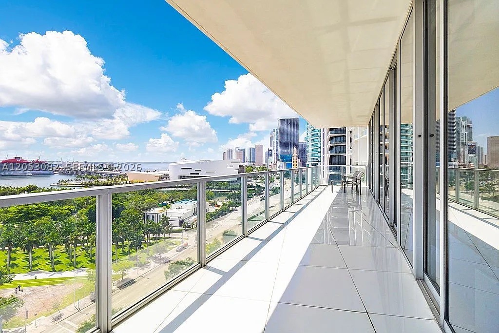 image Marquis Residences8