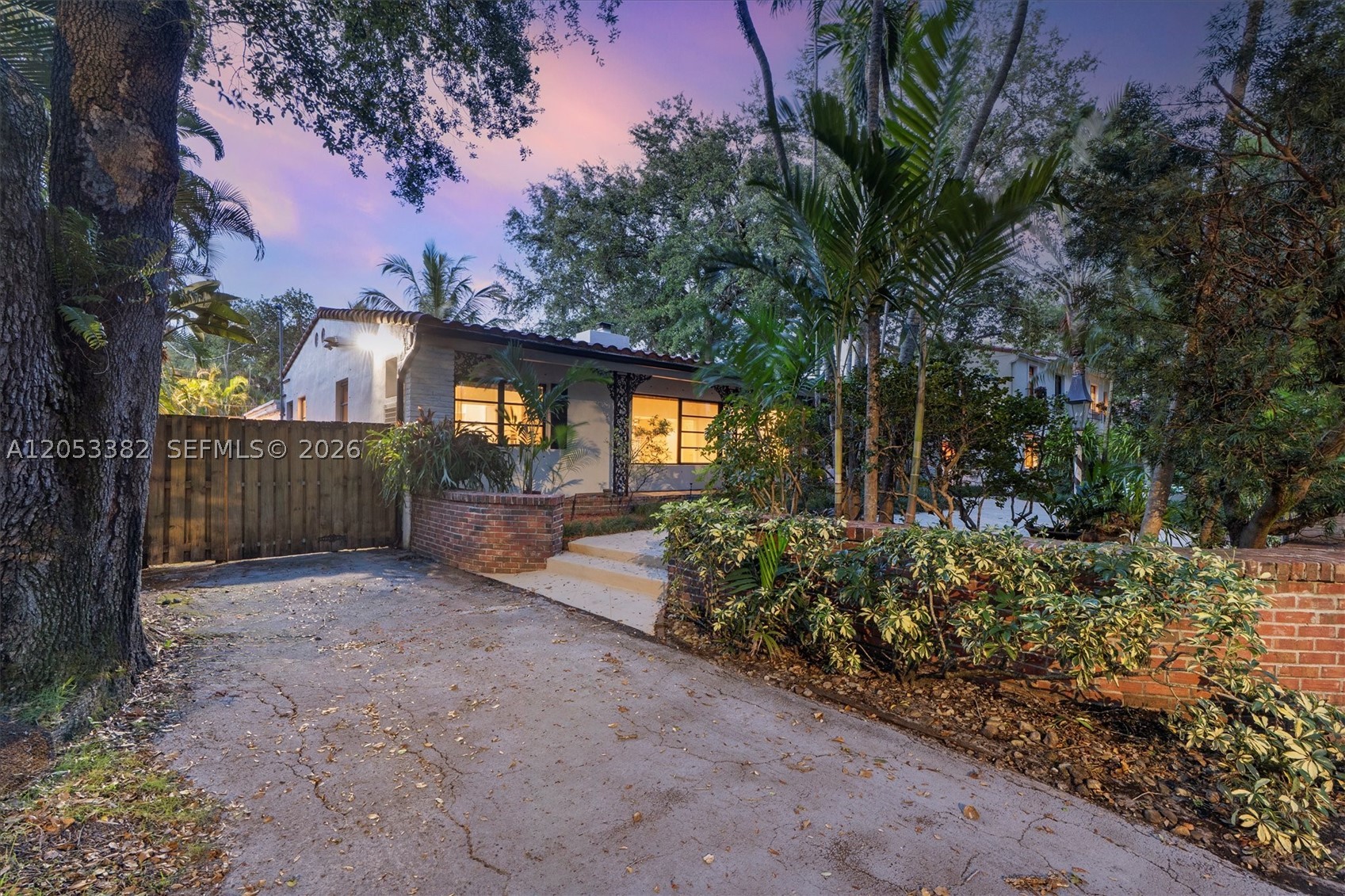 275 NE 94th St Miami Shores, FL 33138