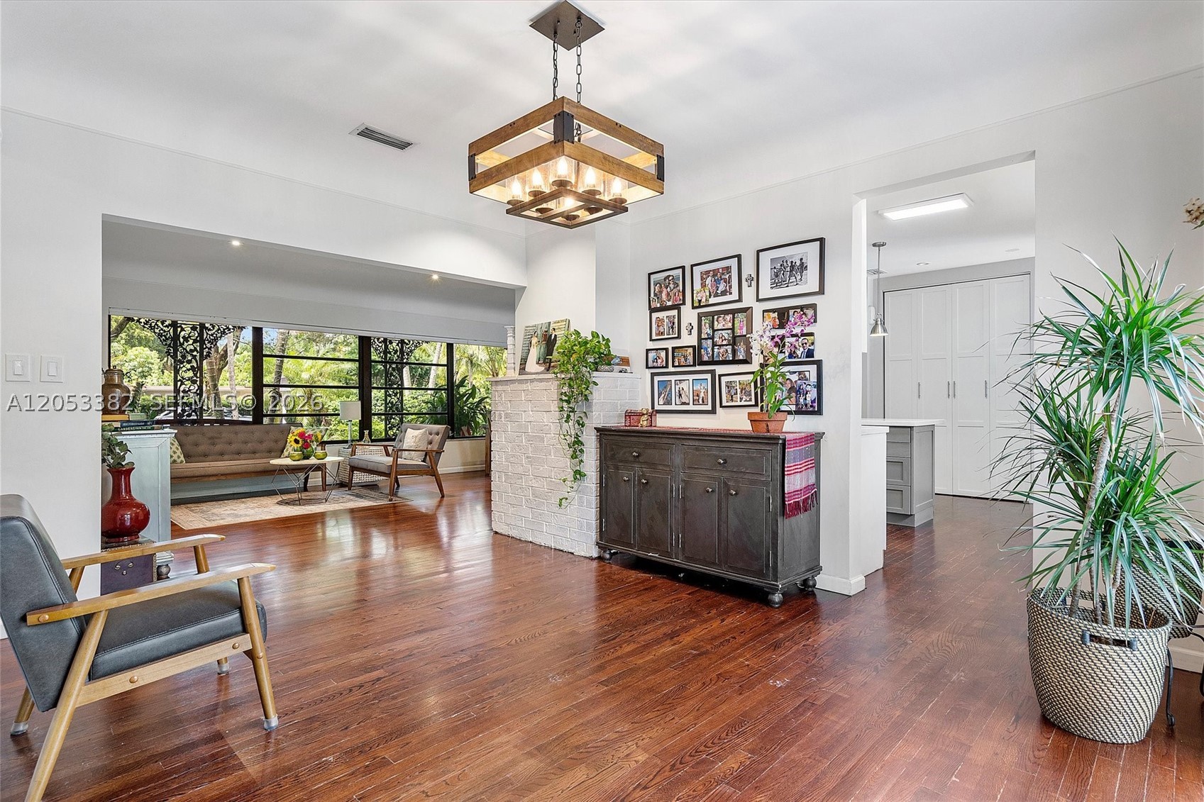 275 NE 94th St Miami Shores, FL 33138