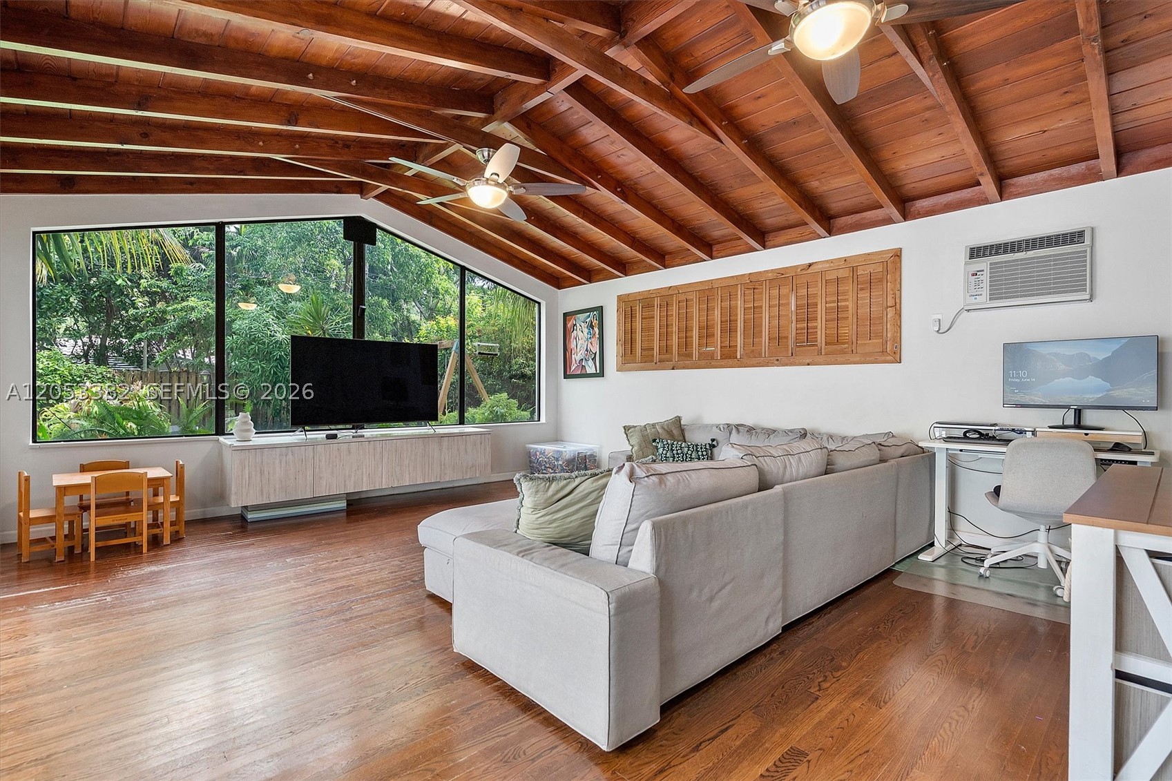 275 NE 94th St Miami Shores, FL 33138