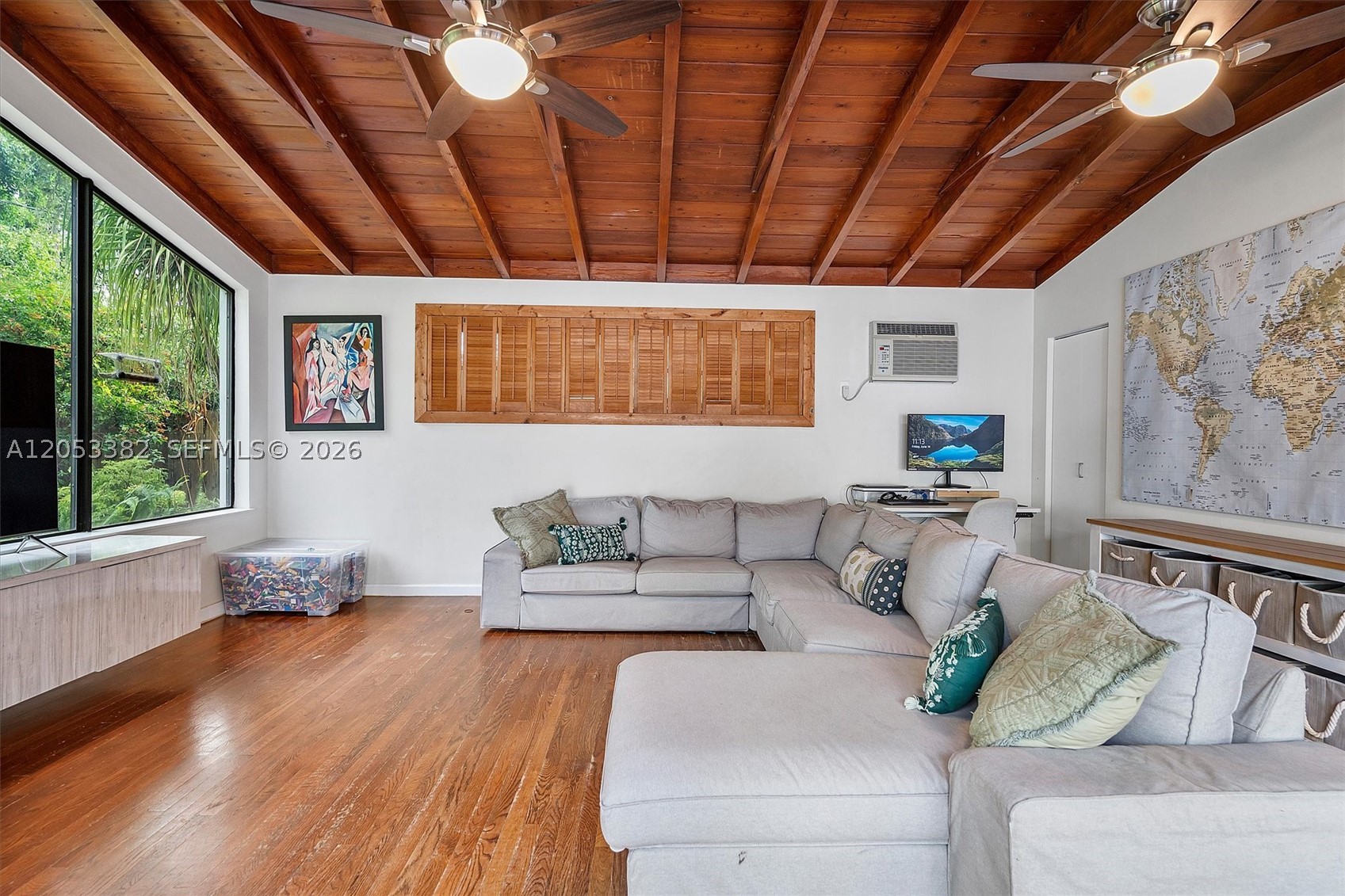 275 NE 94th St Miami Shores, FL 33138
