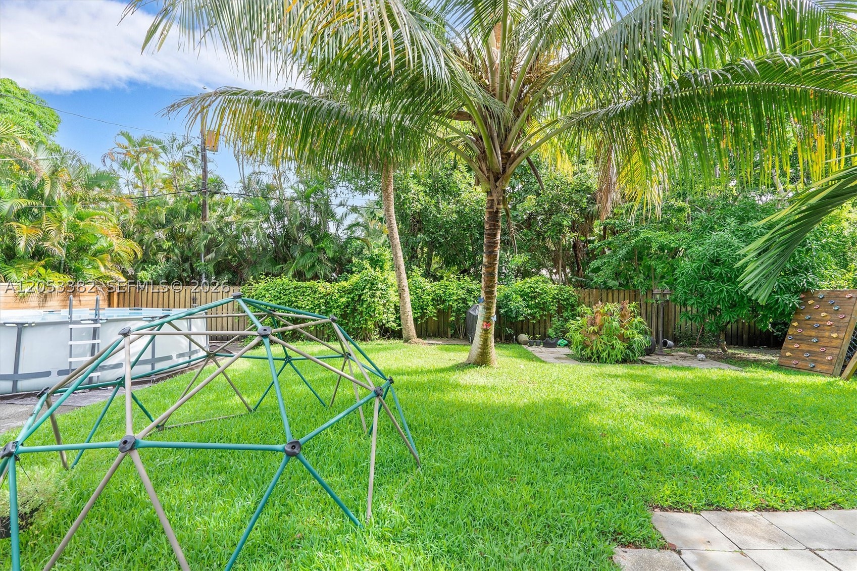 275 NE 94th St Miami Shores, FL 33138