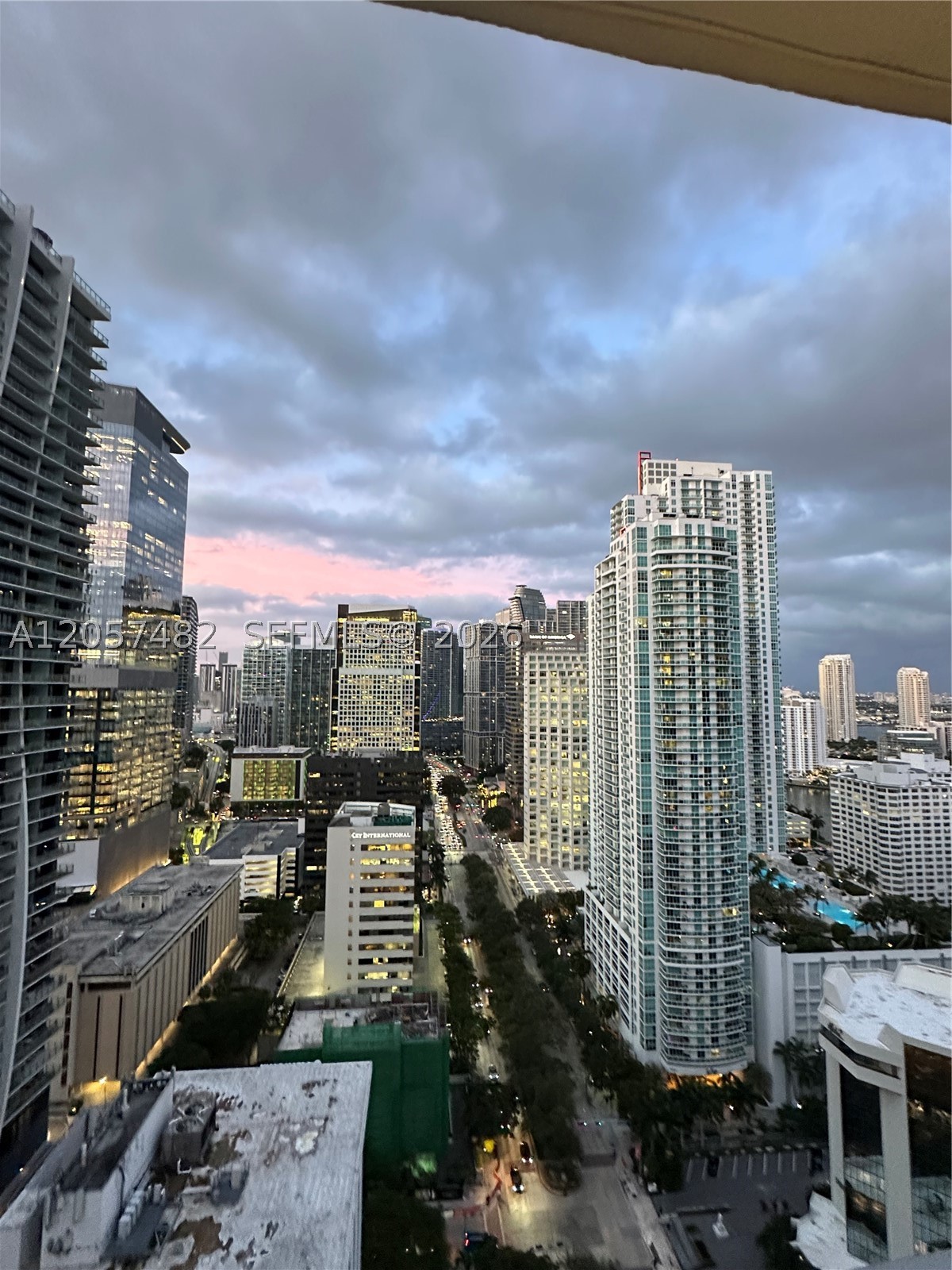 image 1060 Brickell - 106035