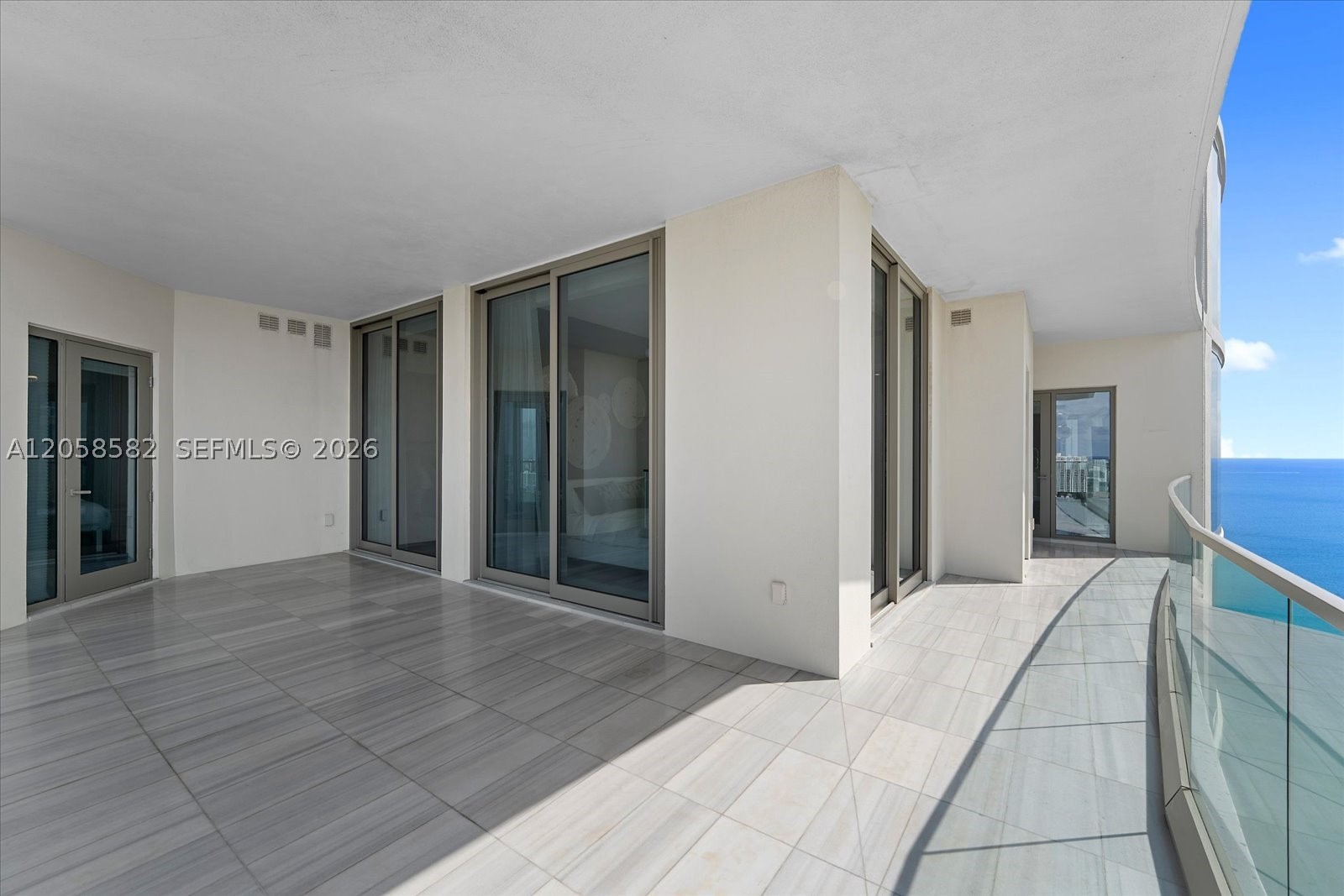 17901 Collins Ave #3004 Sunny Isles Beach, FL 33160