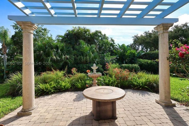 9030 Castle Harbour Cir Vero Beach, FL 32963