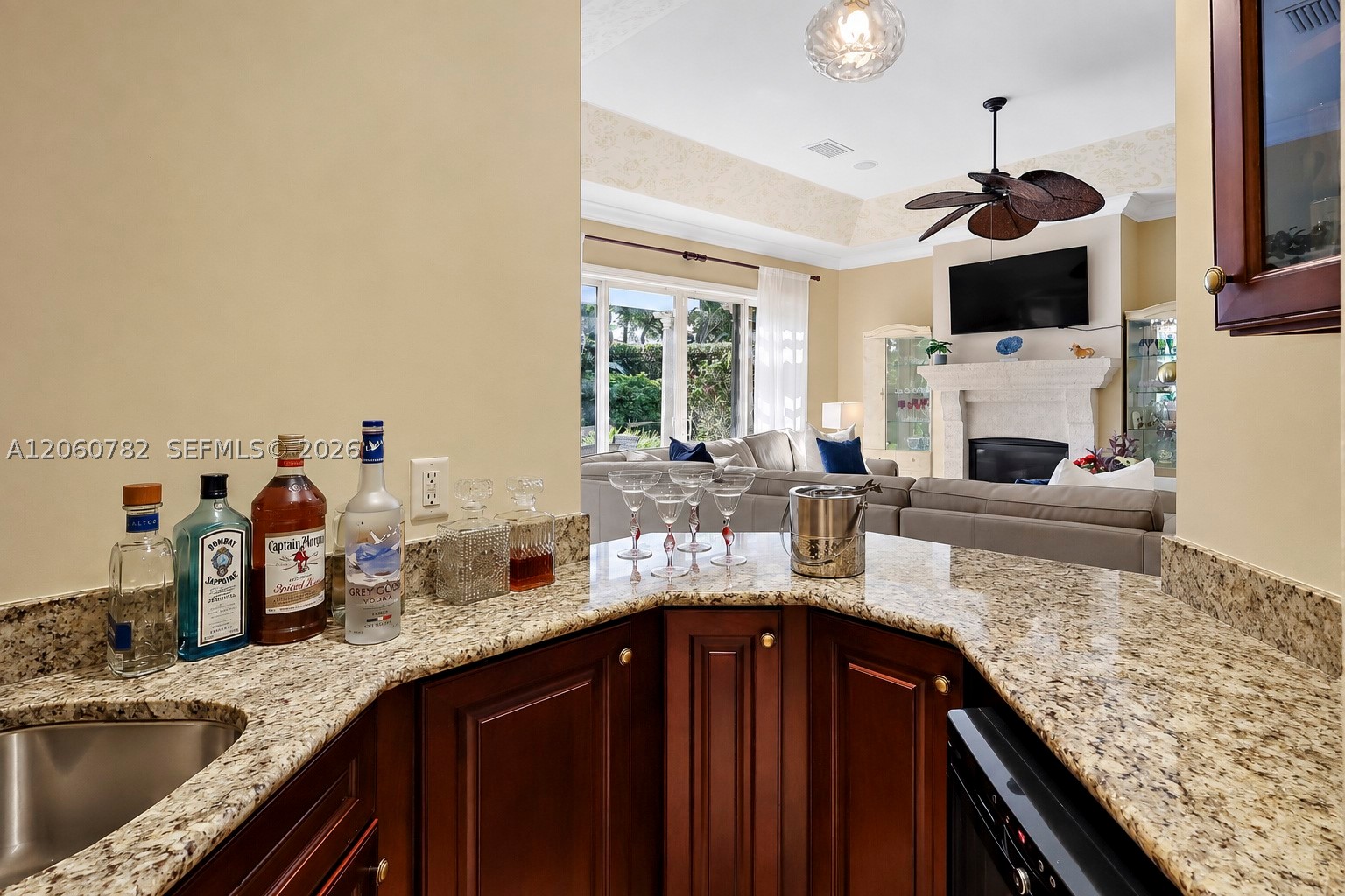 9030 Castle Harbour Cir Vero Beach, FL 32963