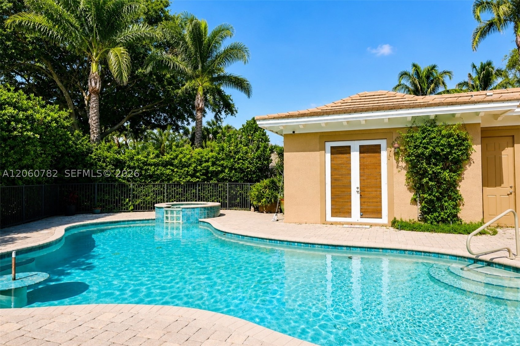 9030 Castle Harbour Cir Vero Beach, FL 32963