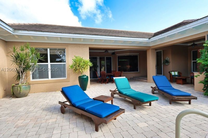 9030 Castle Harbour Cir Vero Beach, FL 32963