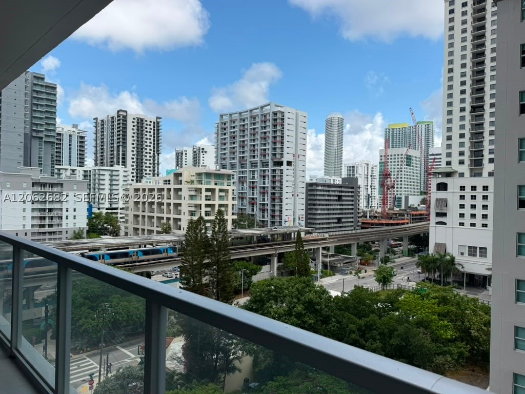 image Axis on Brickell North13