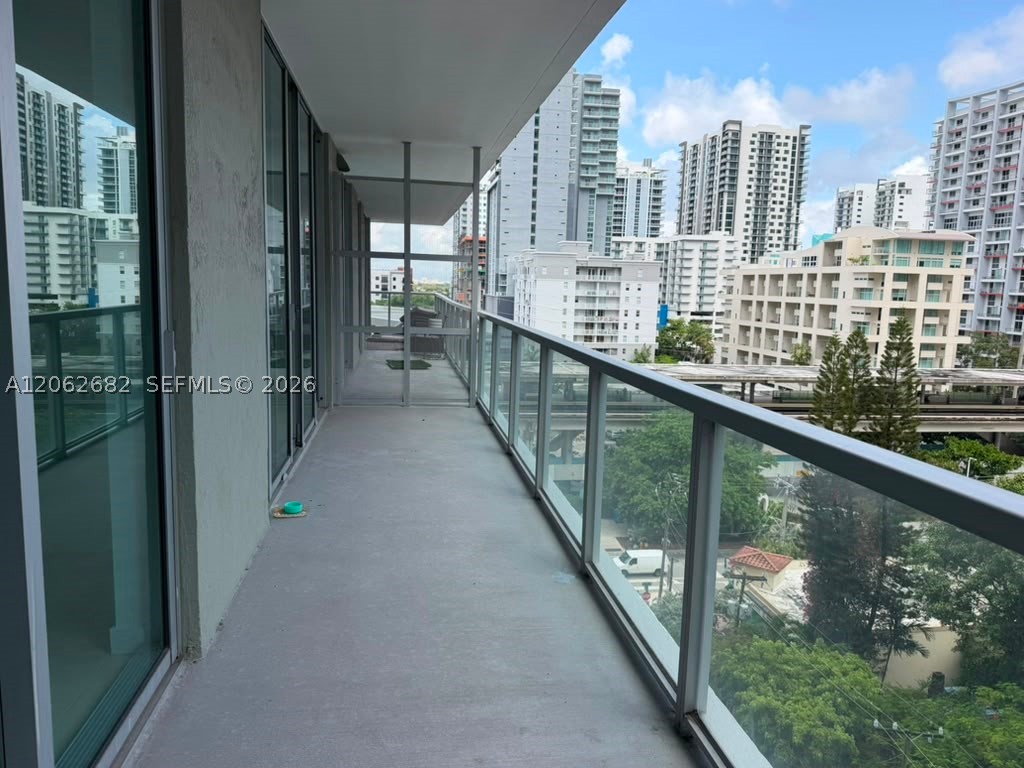 image Axis on Brickell North14