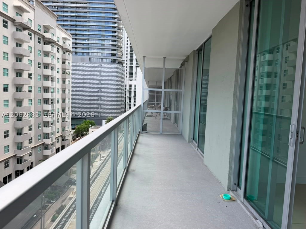 image Axis on Brickell North15