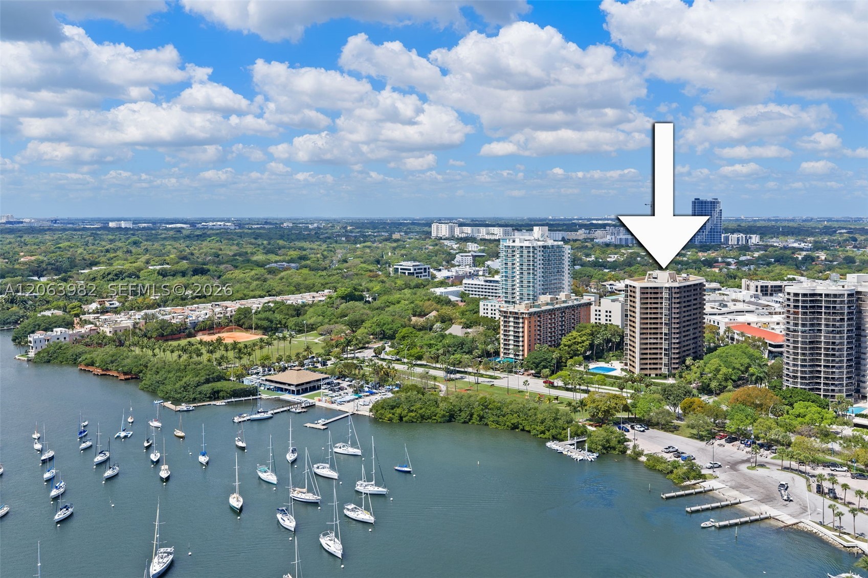 image Yacht Harbour4