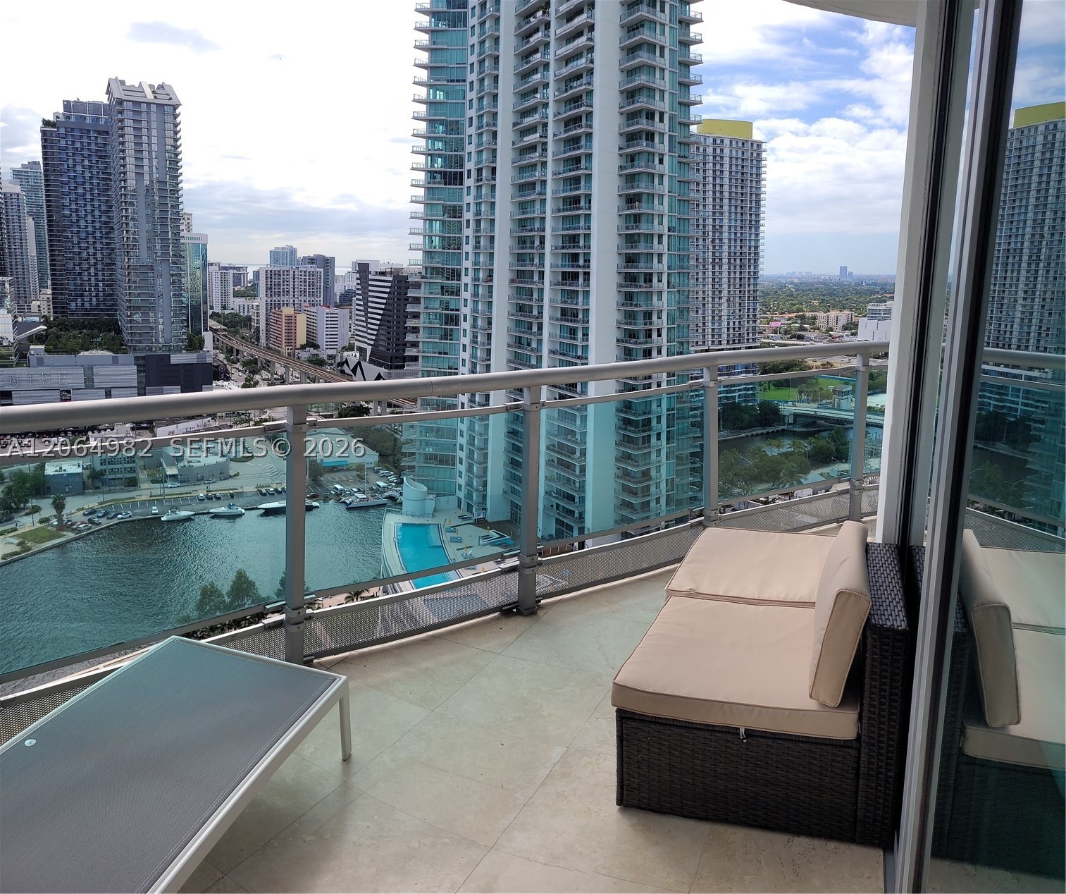 image Wind18