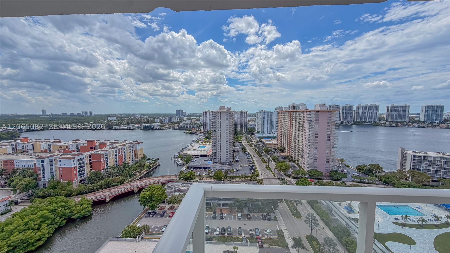 image Winston Towers 30029