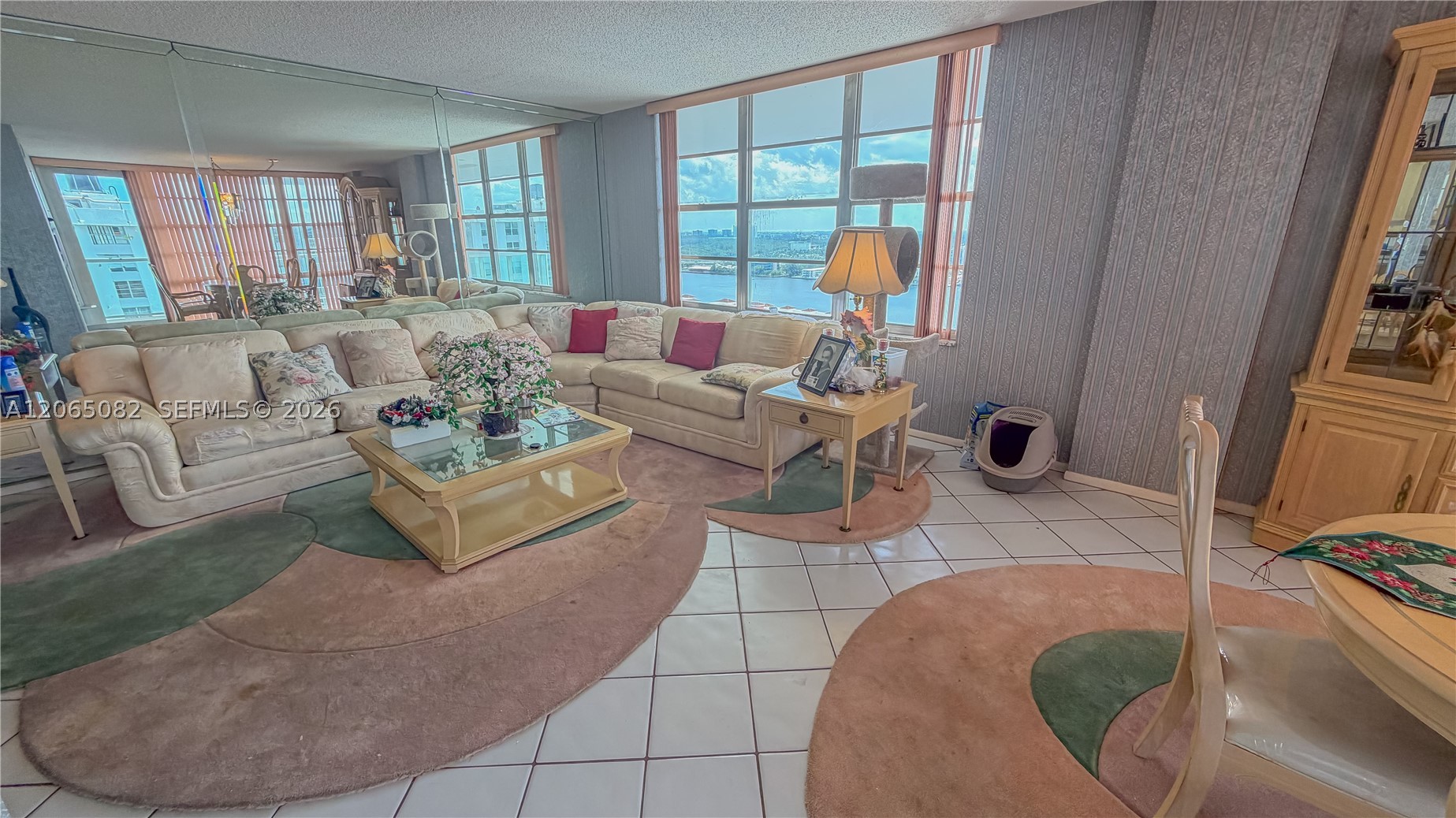 image Winston Towers 30034