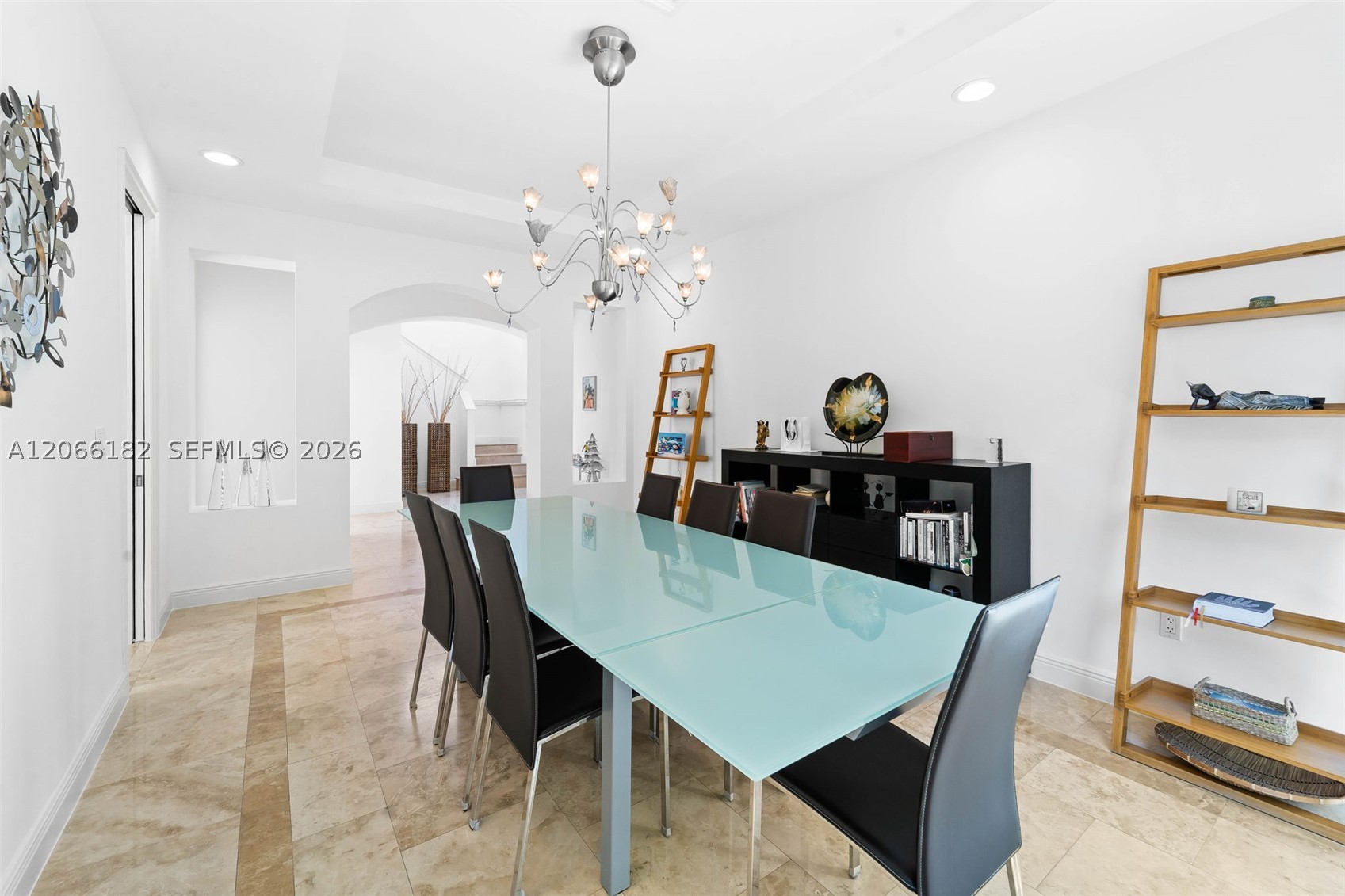 1490 Cleveland Rd Miami Beach, FL 33141
