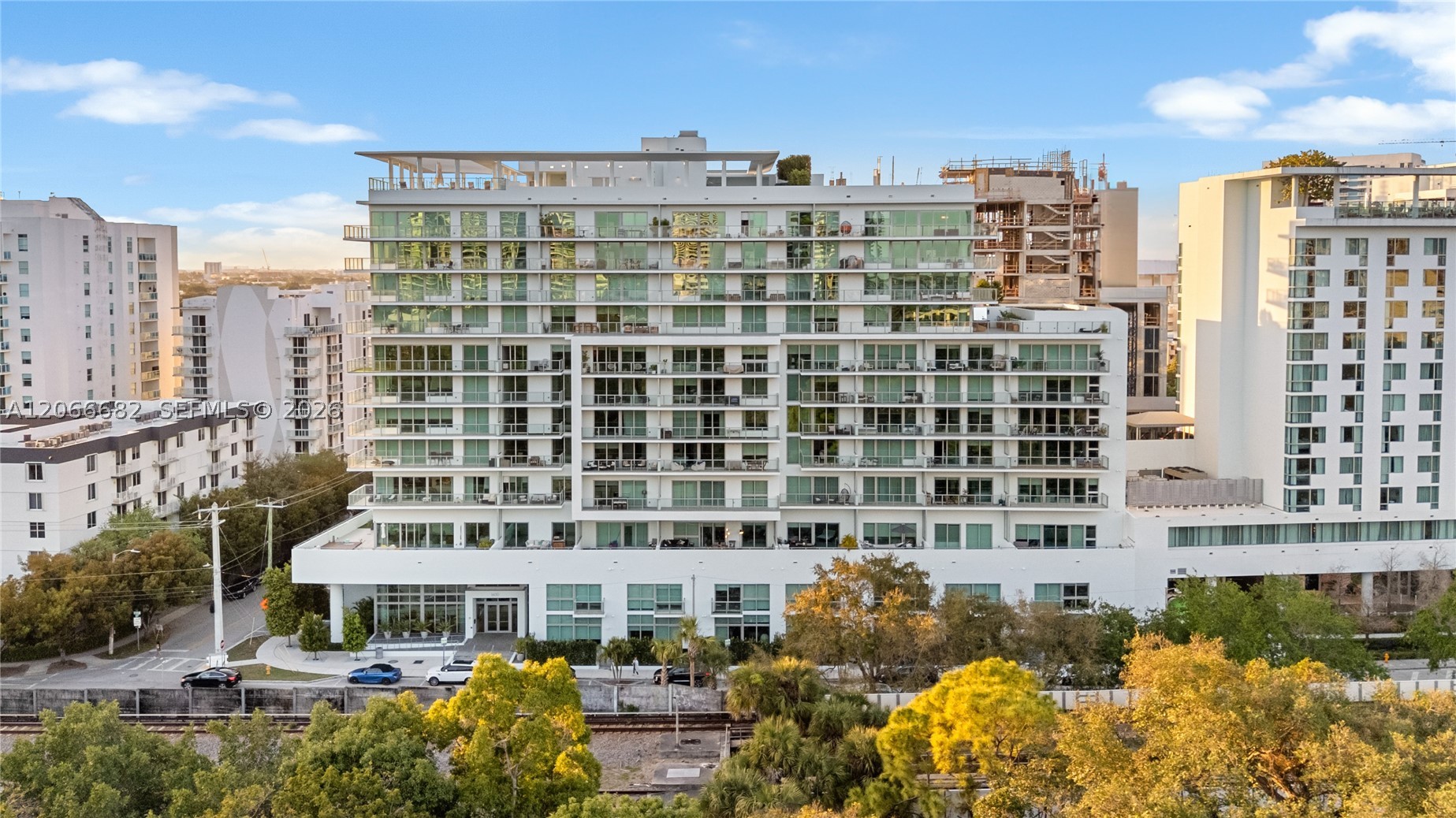 1600 SW 1st Ave #307