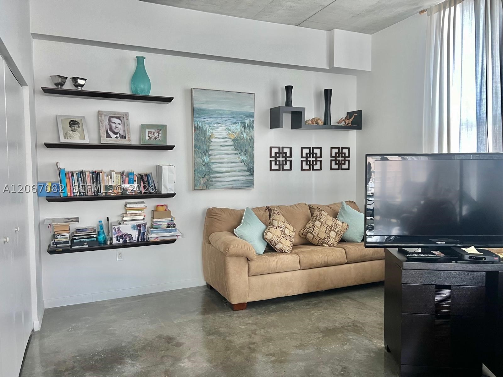 image The Loft 25