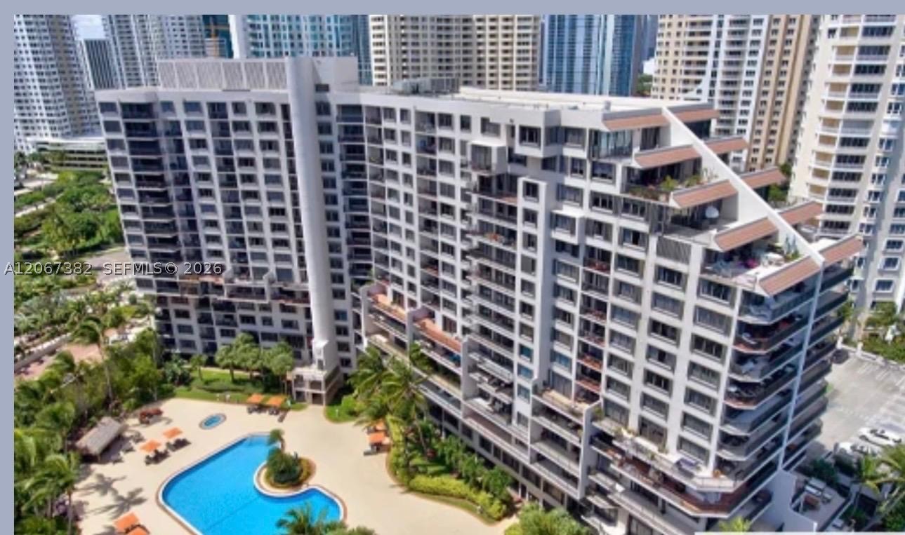 540 Brickell Key Dr #1024