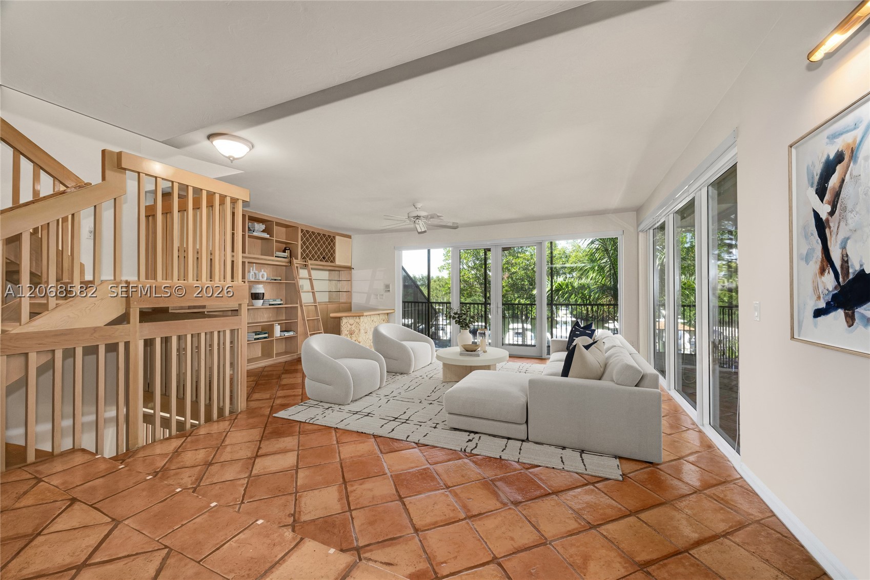 5996 Paradise Pt Dr Palmetto Bay, FL 33157