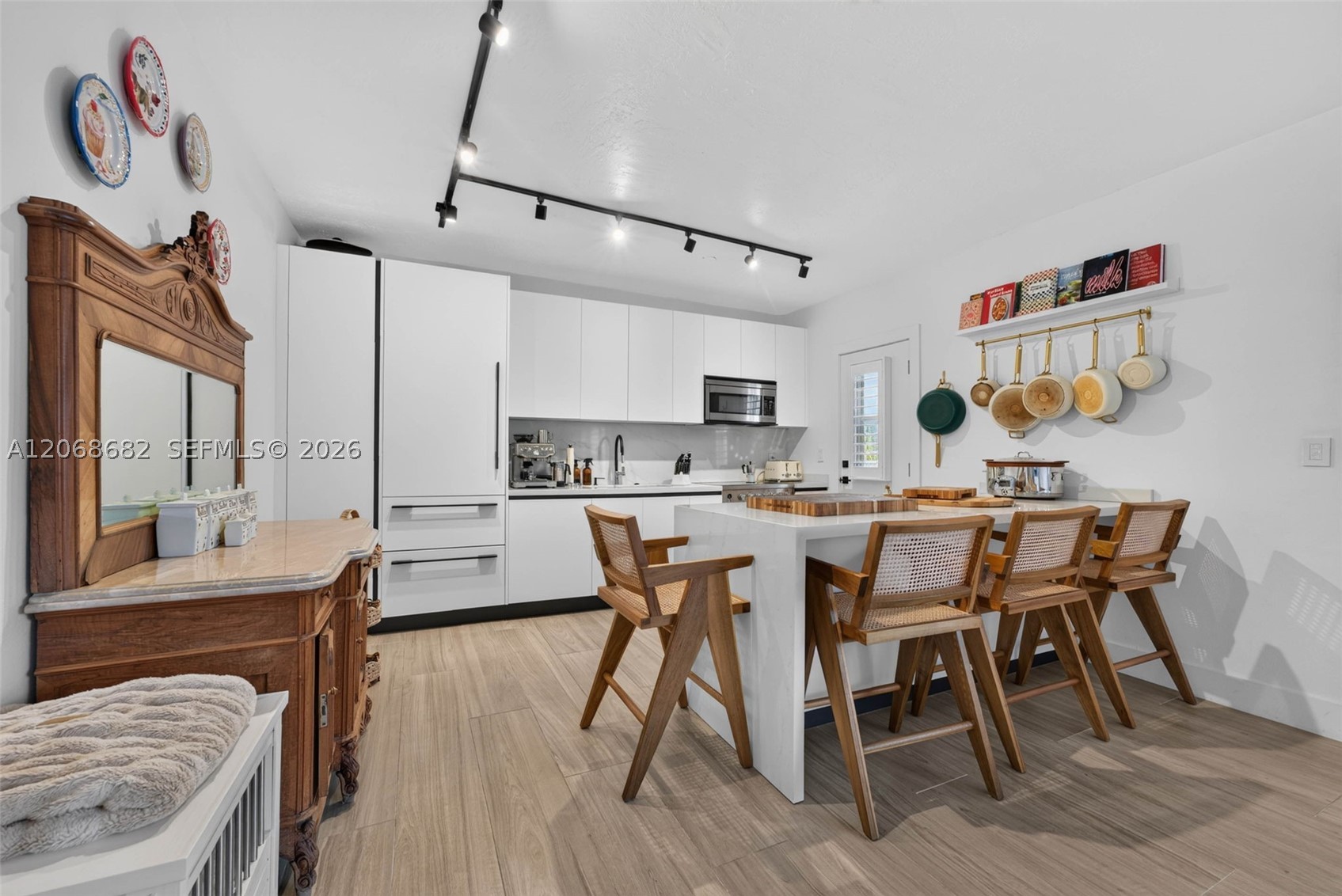 2924 Day Ave #N314 Miami, FL 33133