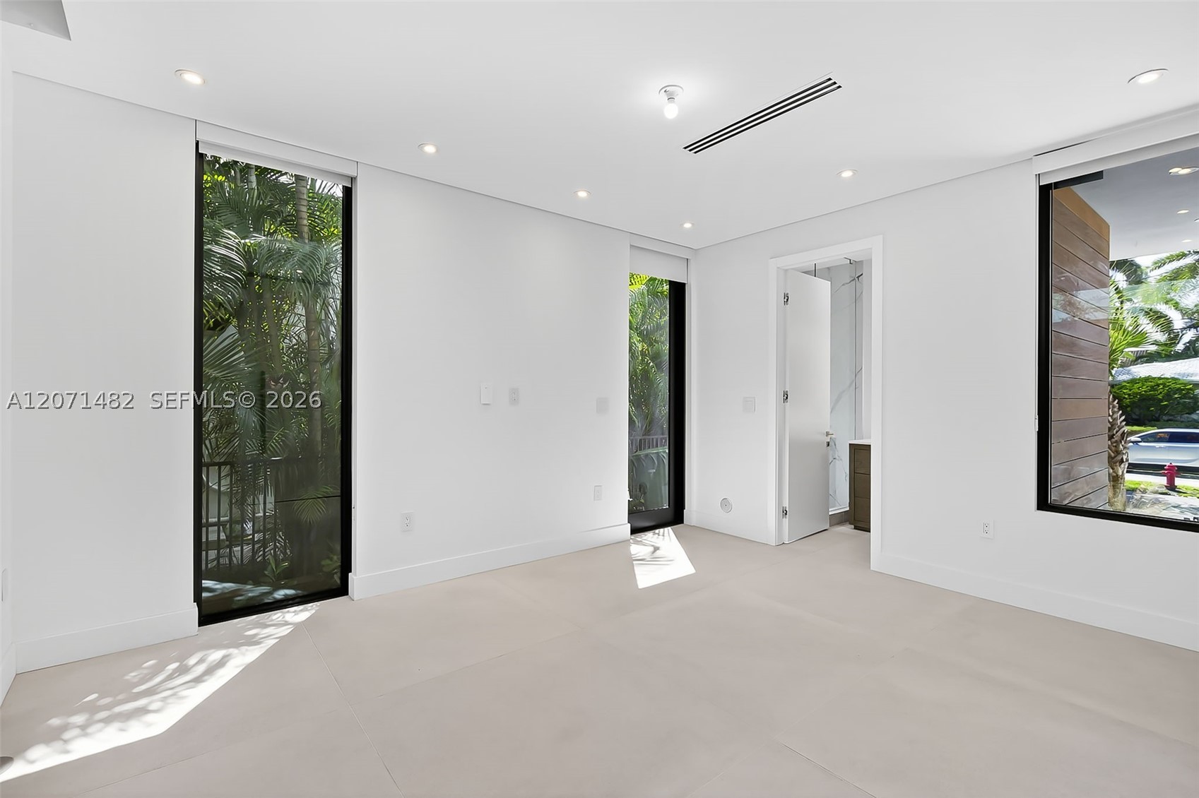620 Solar Isle Dr Fort Lauderdale, FL 33301