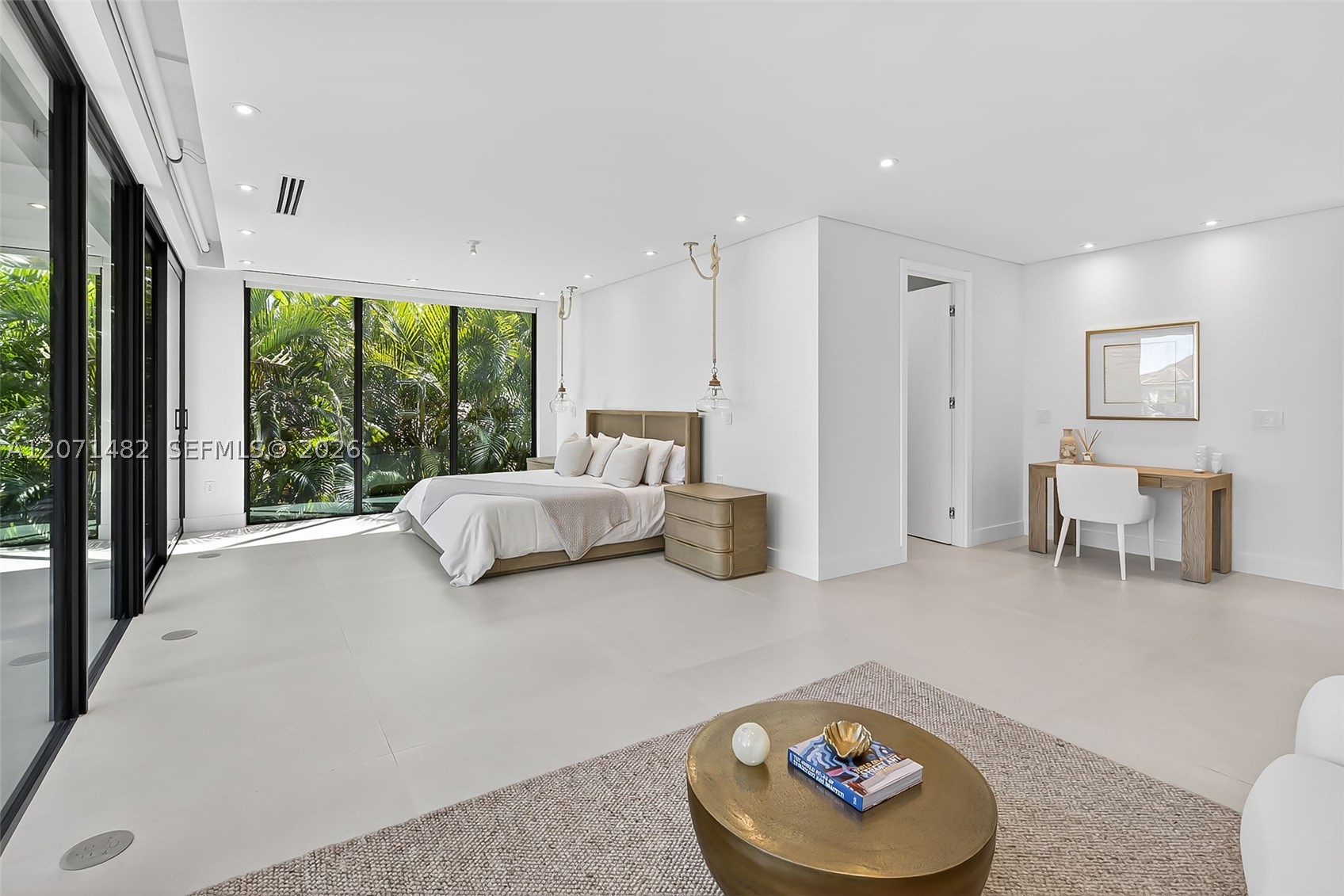 620 Solar Isle Dr Fort Lauderdale, FL 33301