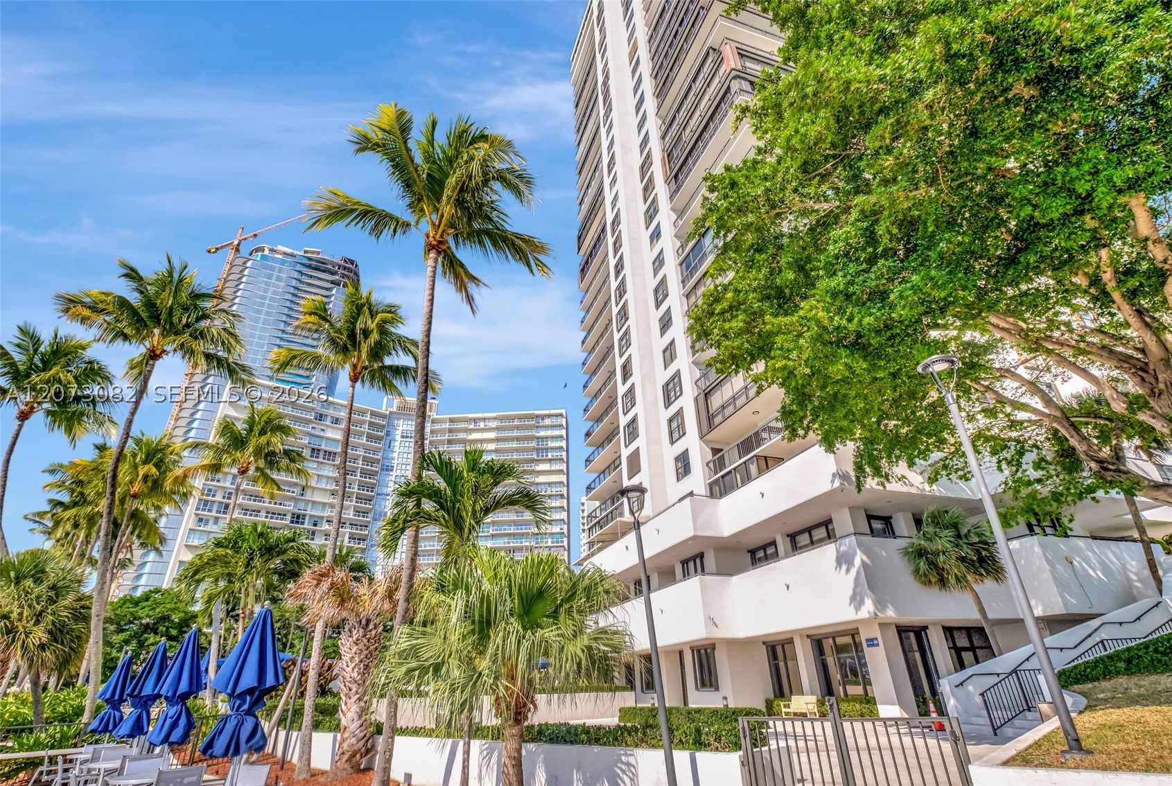 image Brickell Bay Club10