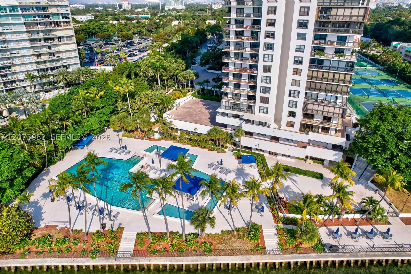 image Brickell Bay Club25