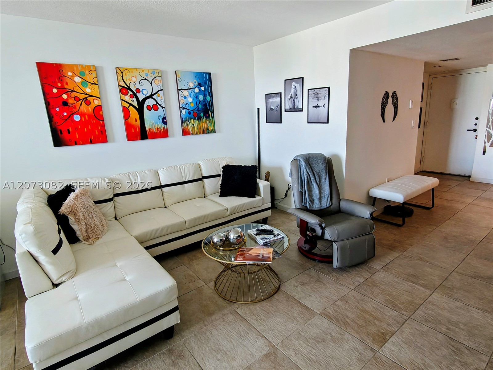 image Brickell Bay Club3