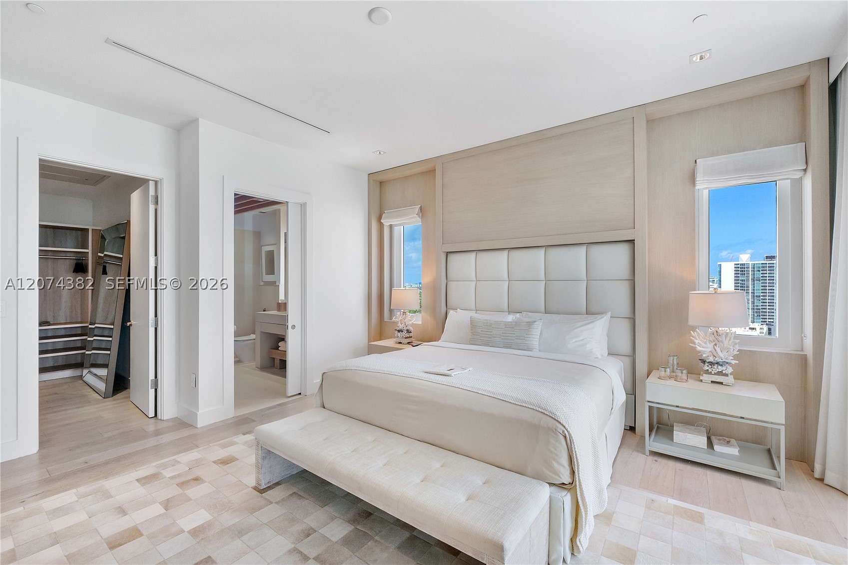 102 24th St #PH-1612 Miami Beach, FL 33139