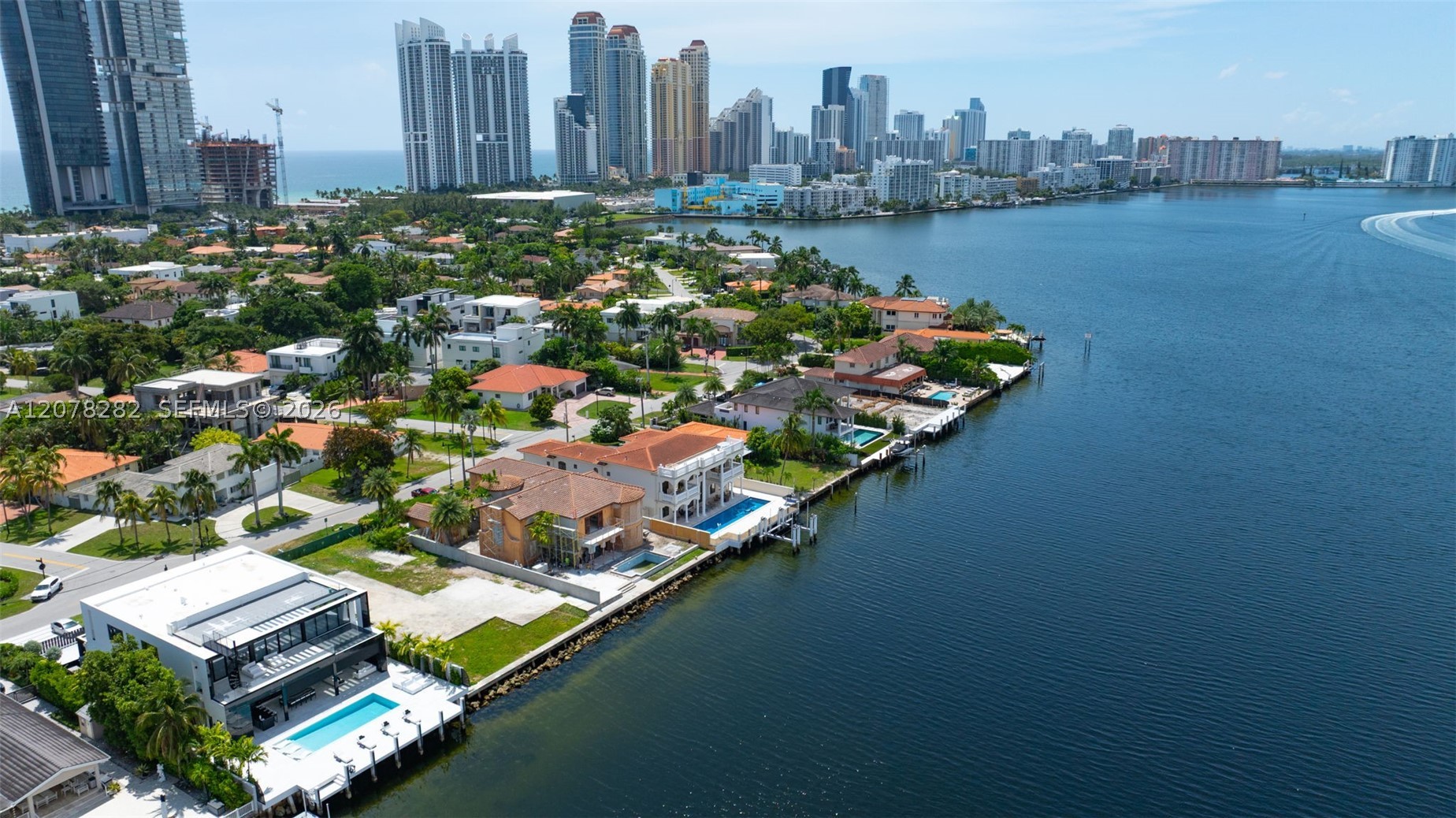 18970 N Bay Rd Sunny Isles Beach, FL 33160