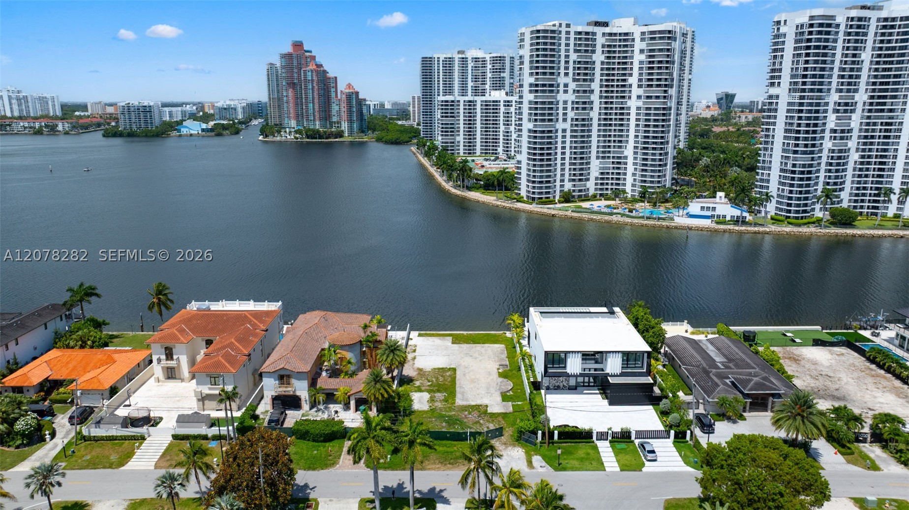 18970 N Bay Rd Sunny Isles Beach, FL 33160