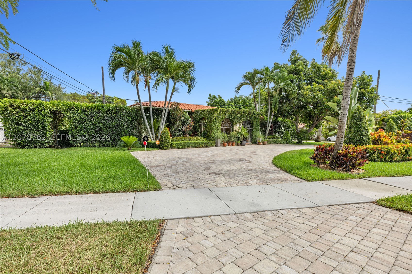 6811 SW 48th Ter Miami, FL 33155