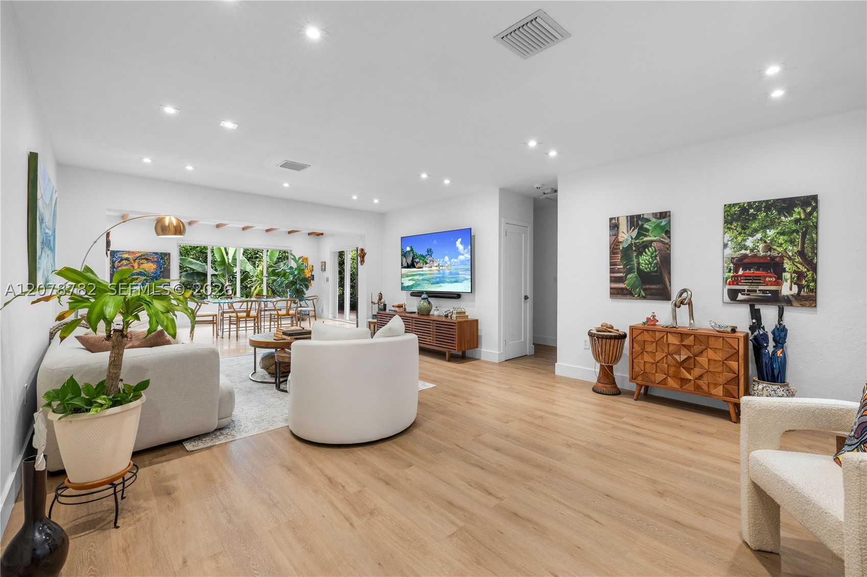 6811 SW 48th Ter Miami, FL 33155